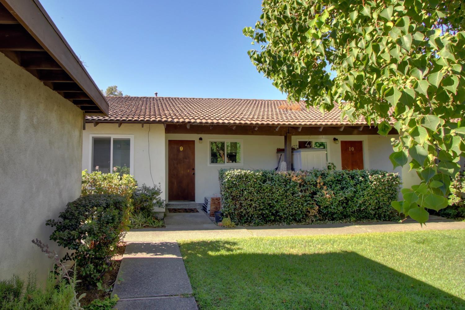 2310 Evenstar Lane