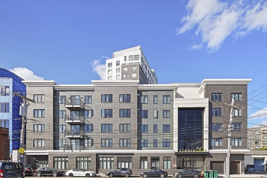 50 Hichborn St # 204