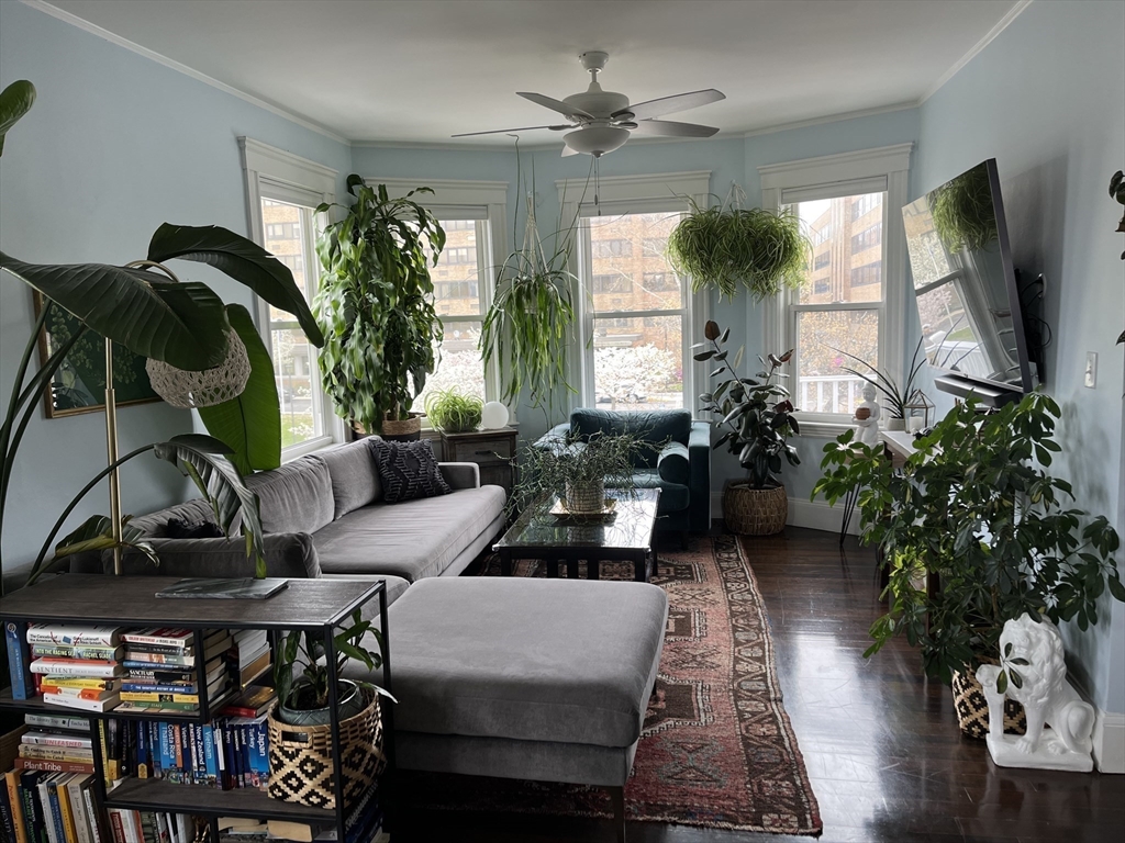 2145 Dorchester Ave # 3