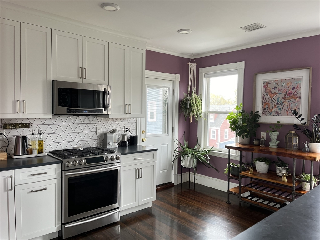 2145 Dorchester Ave # 3