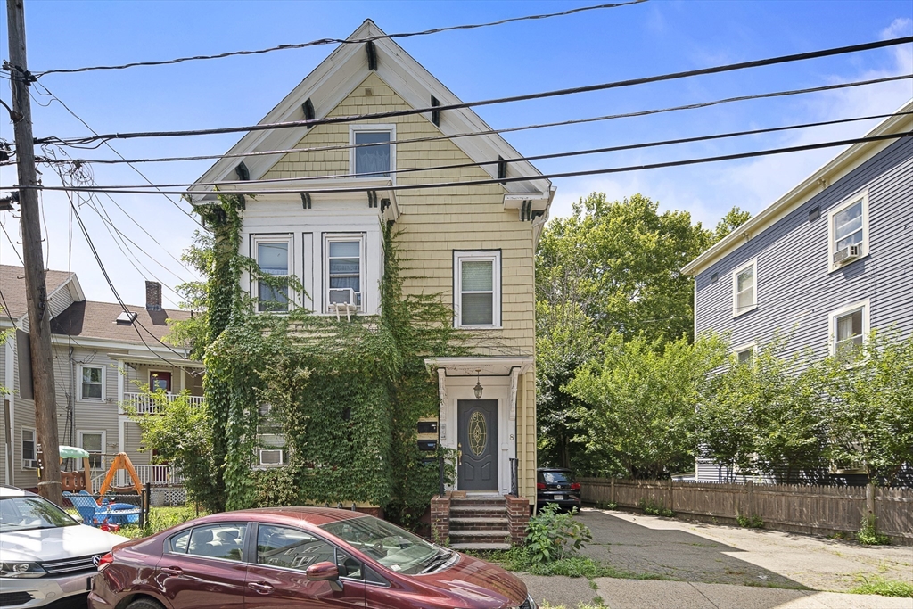 8 Leland St # 1