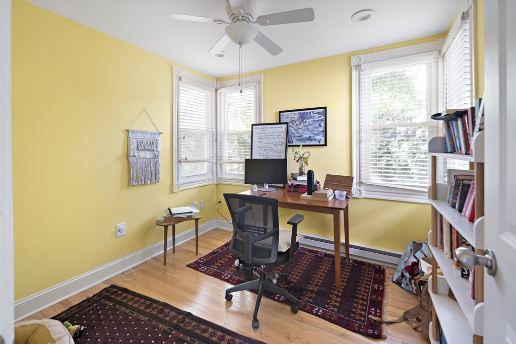 8 Leland St # 1