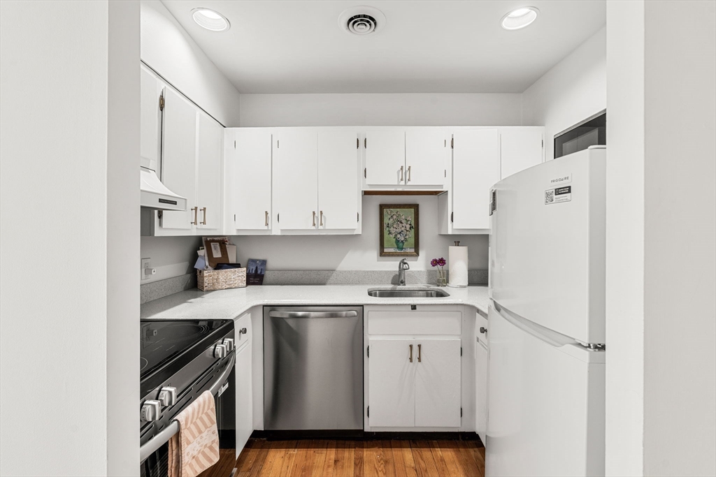 21 Hancock St # 3