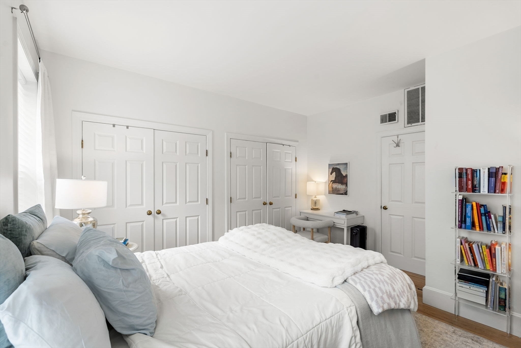 21 Hancock St # 3