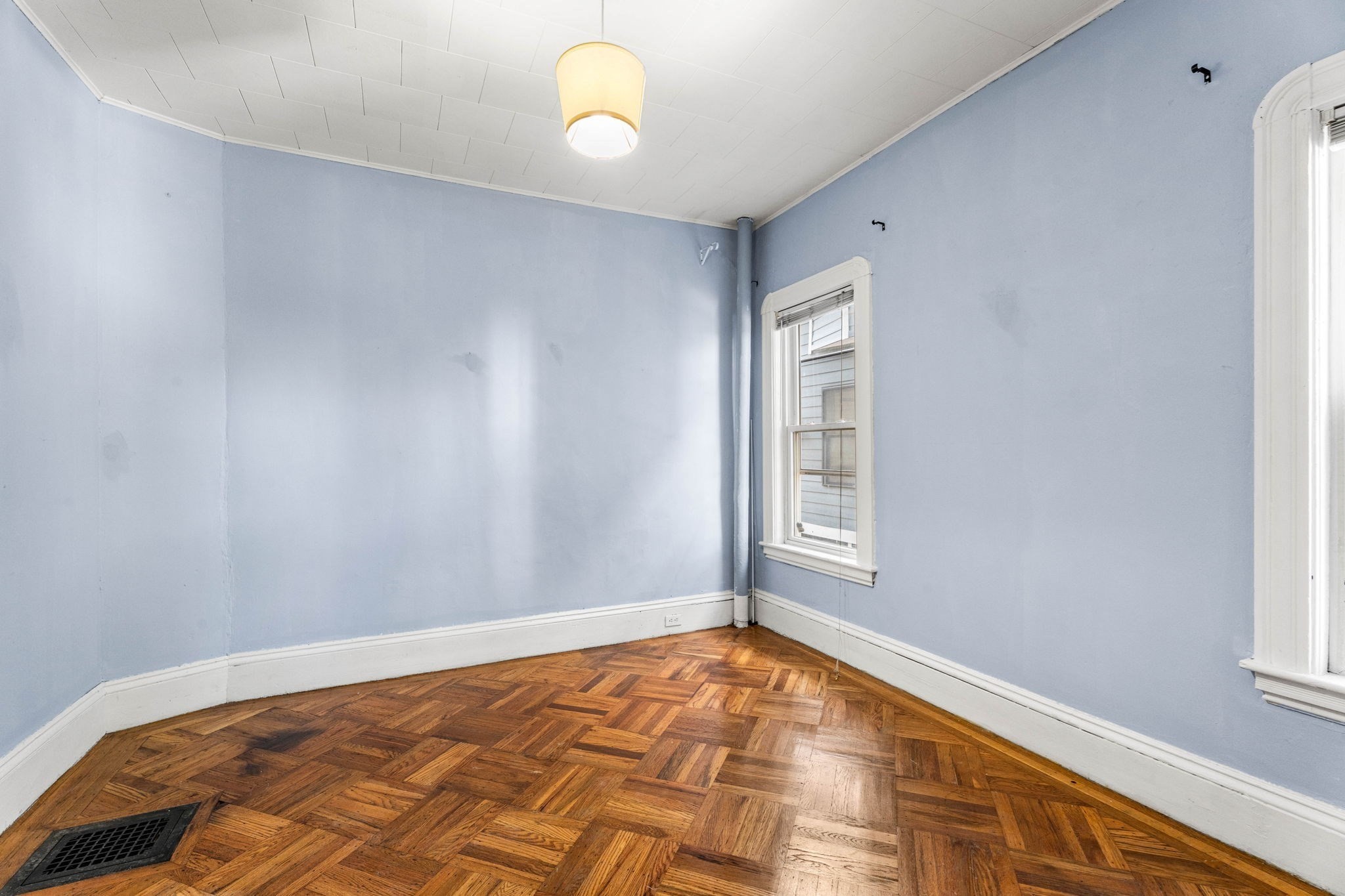 229 Highland Ave # 1