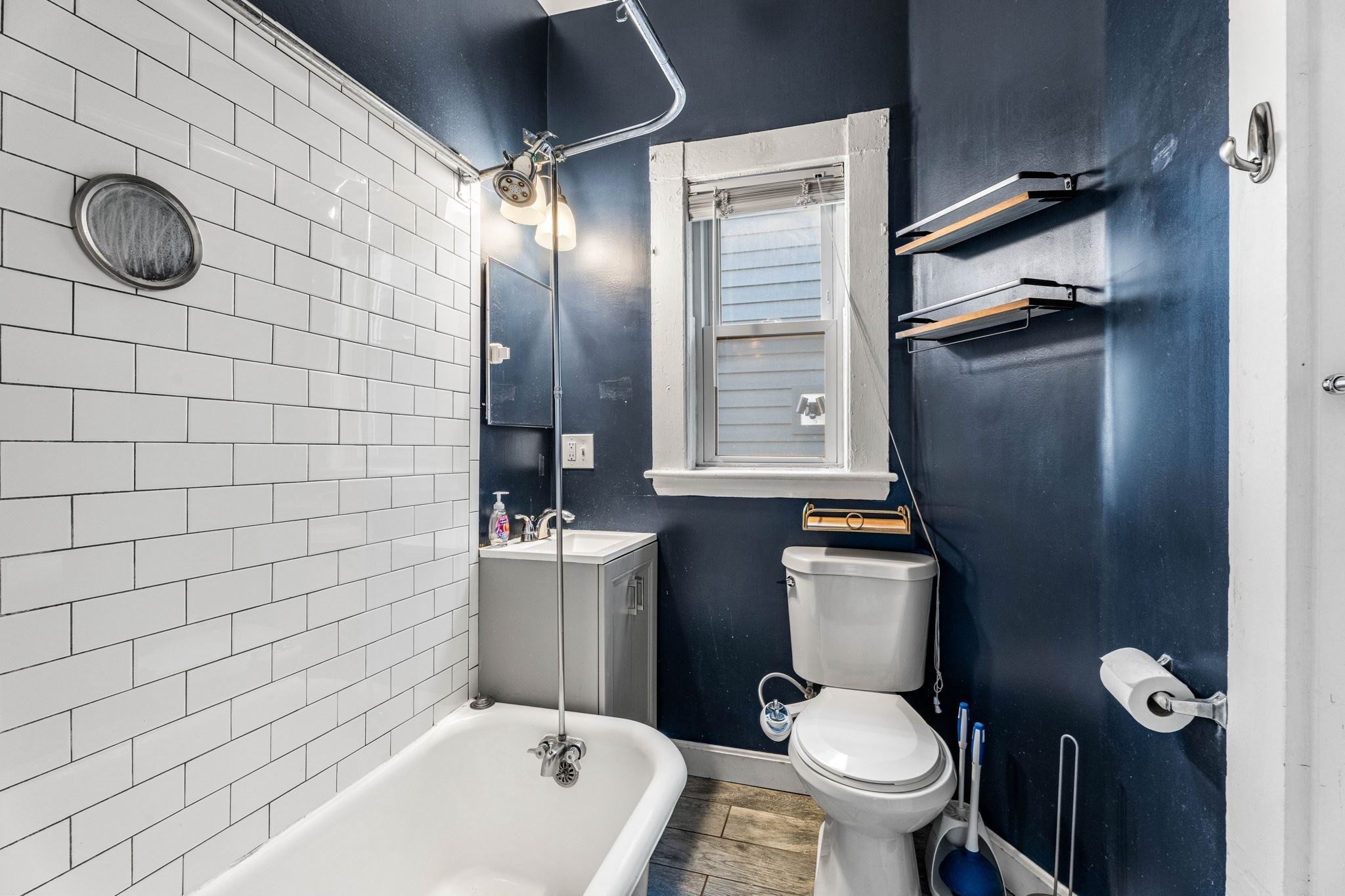 229 Highland Ave # 1