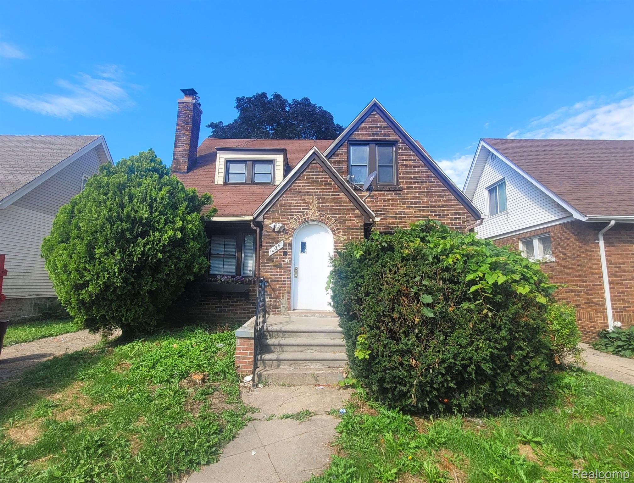 14425 MARK TWAIN Street