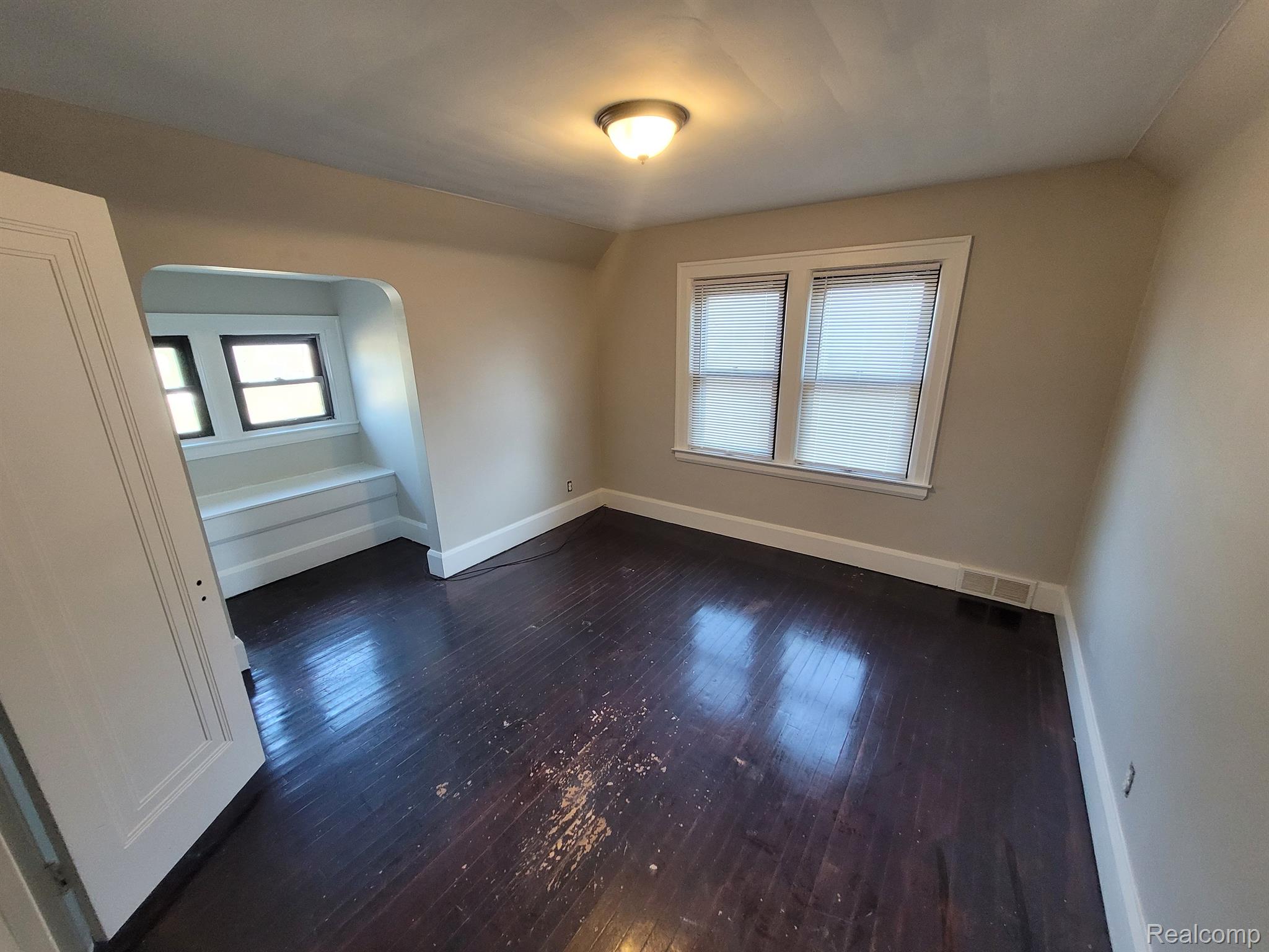 14425 MARK TWAIN Street