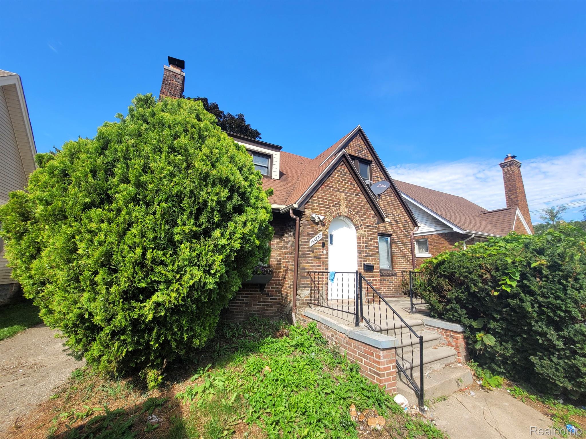 14425 MARK TWAIN Street