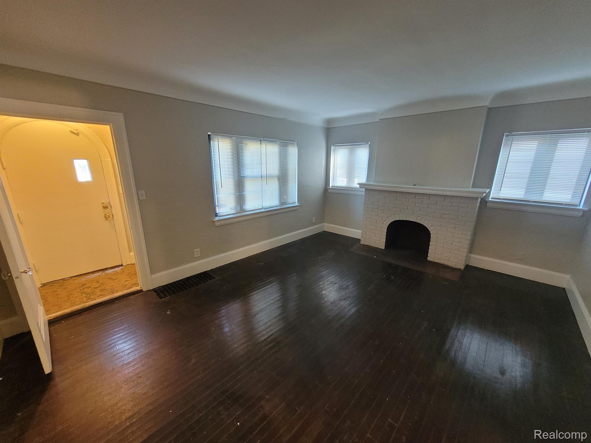 14425 MARK TWAIN Street