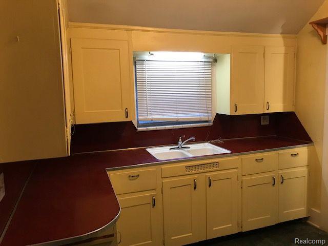 30855 BRENTWOOD Street