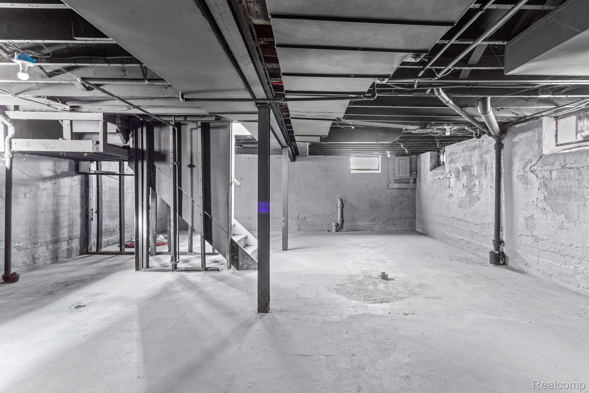 14311 KILBOURNE Street