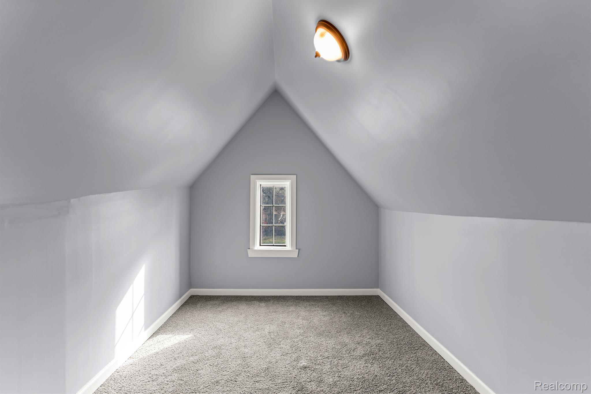 14311 KILBOURNE Street