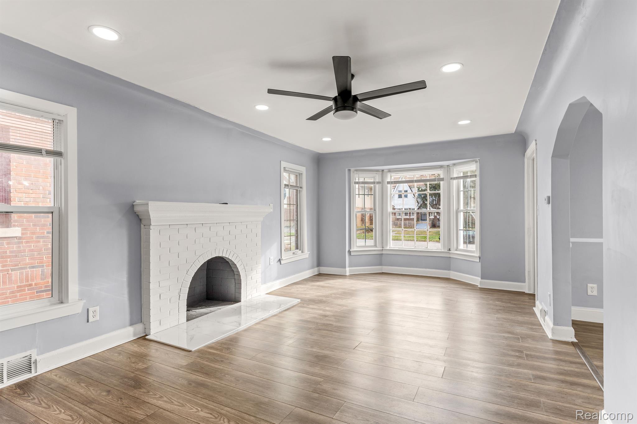 14311 KILBOURNE Street