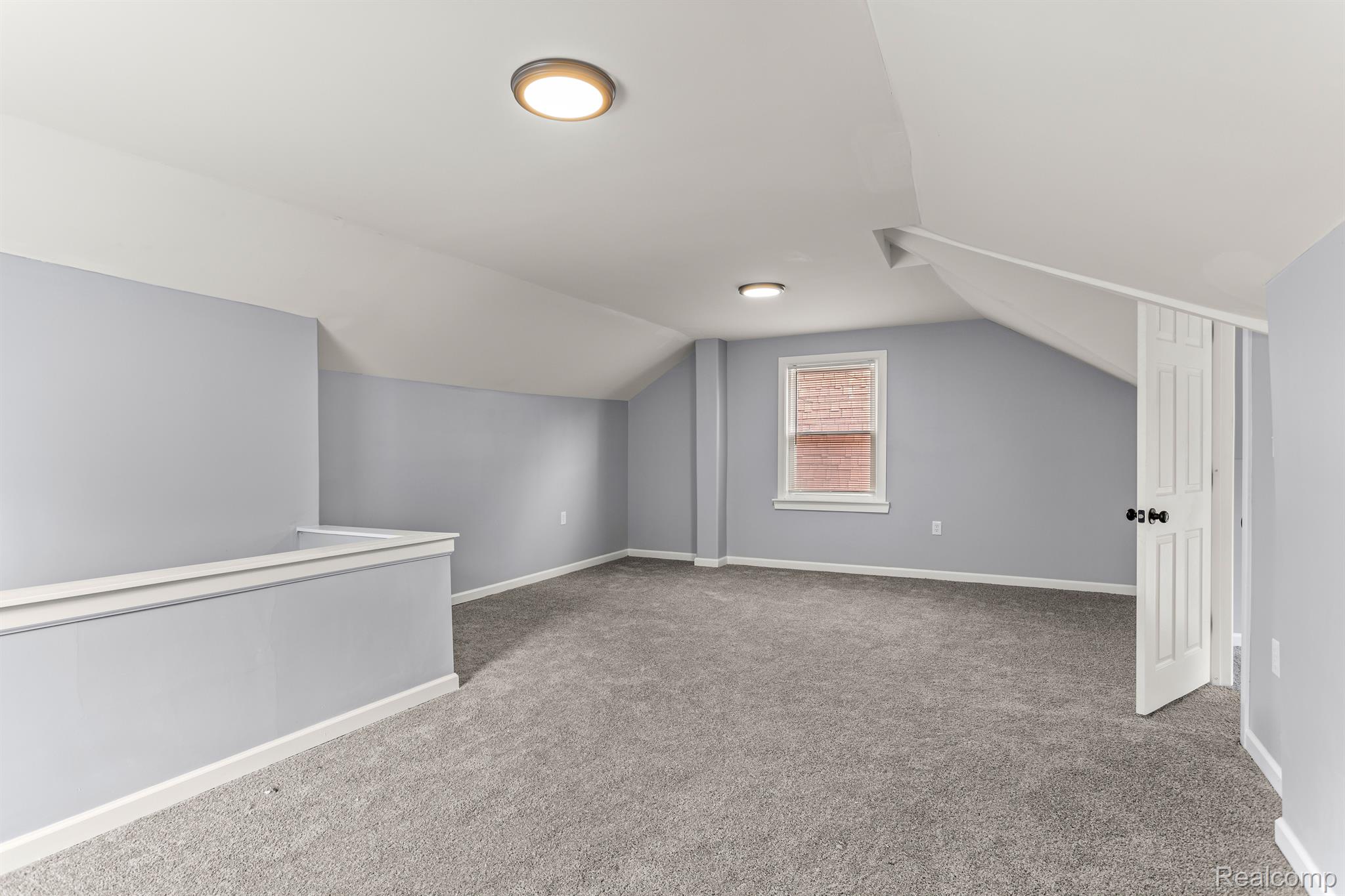 14311 KILBOURNE Street