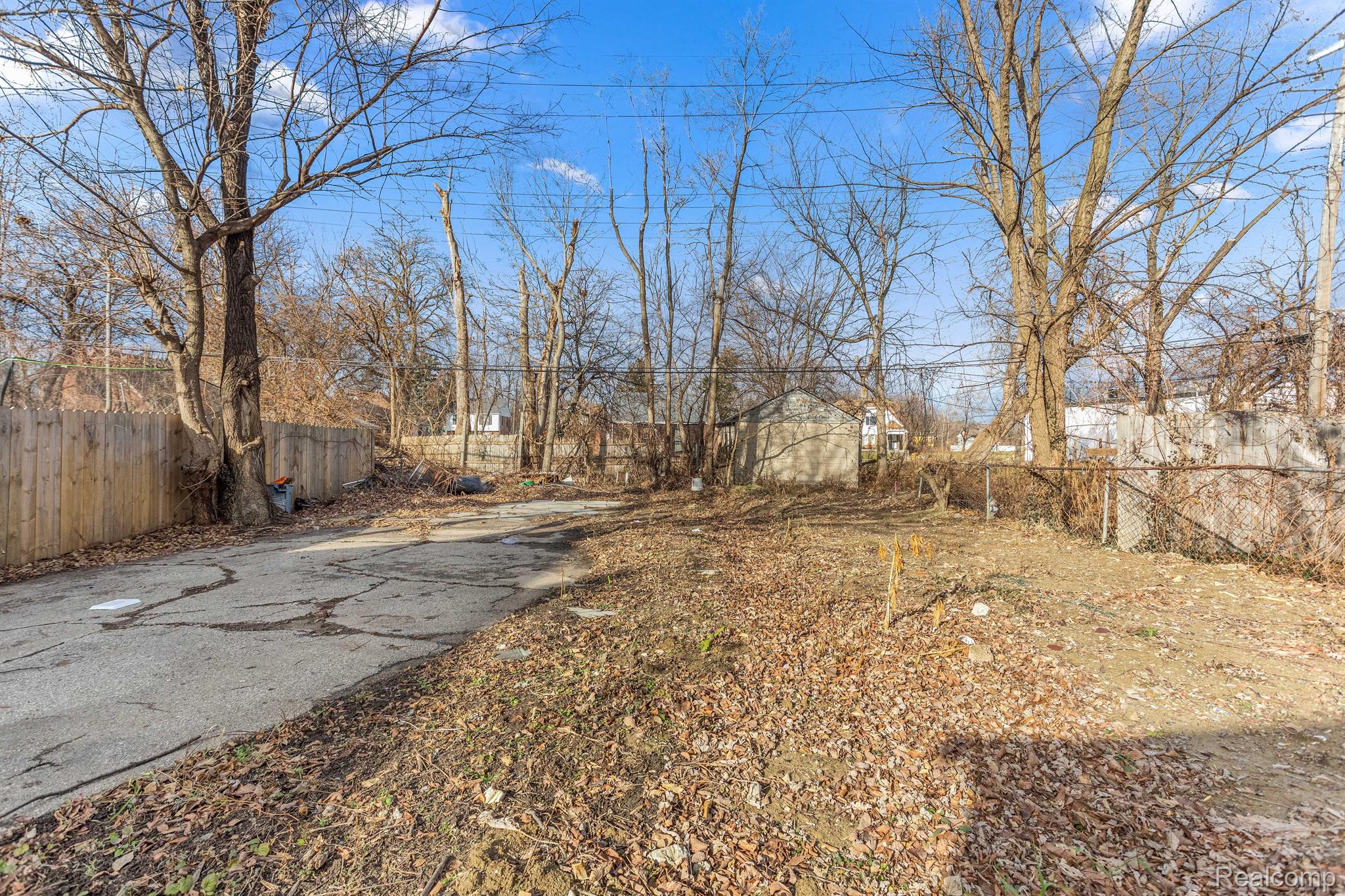 14311 KILBOURNE Street