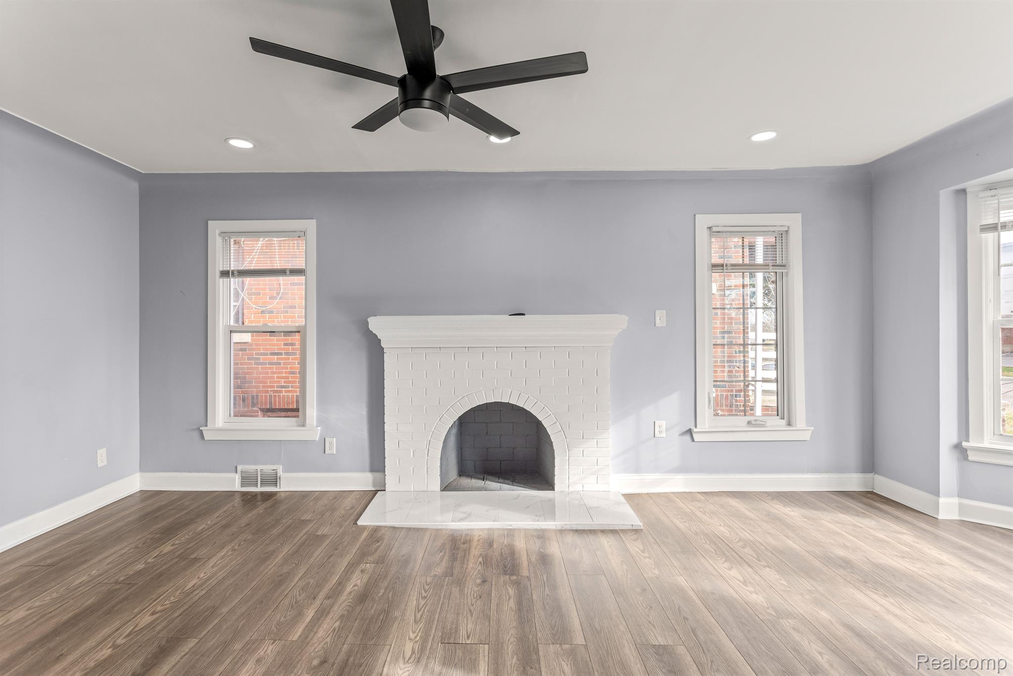 14311 KILBOURNE Street