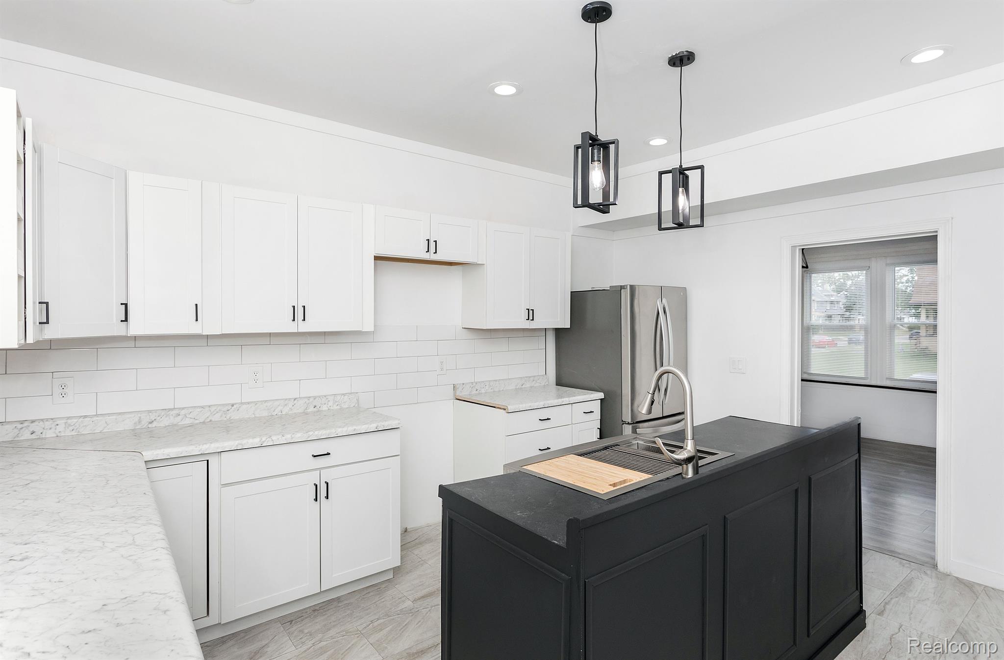 170 CALIFORNIA Street