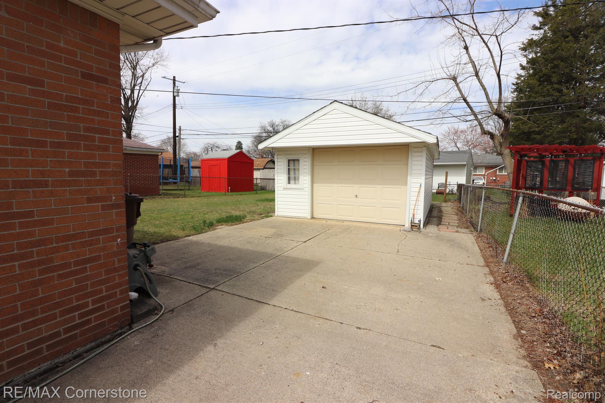33222 GERALD Street