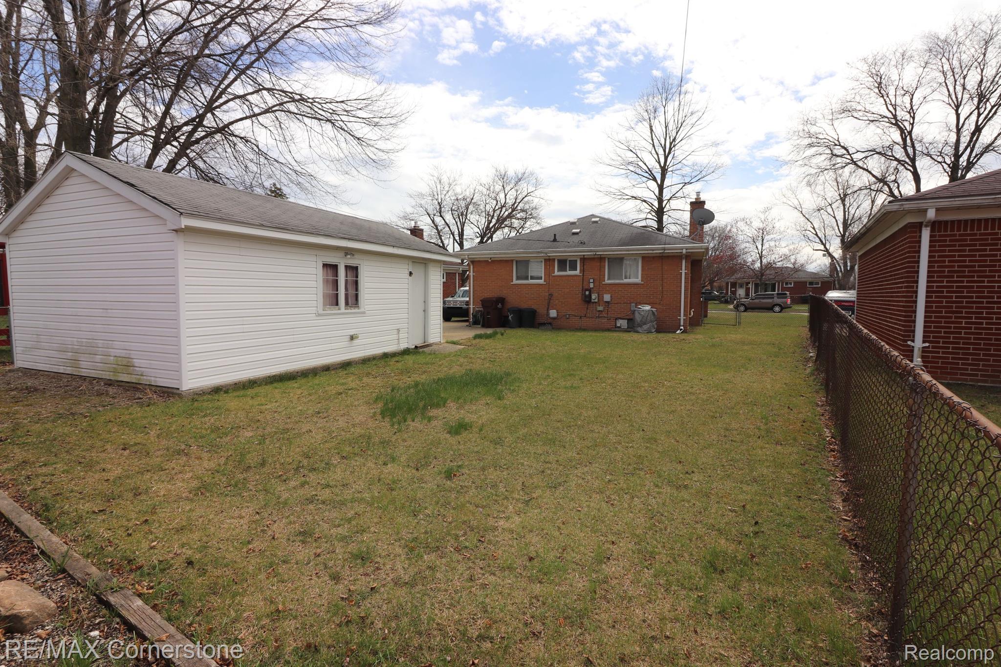 33222 GERALD Street