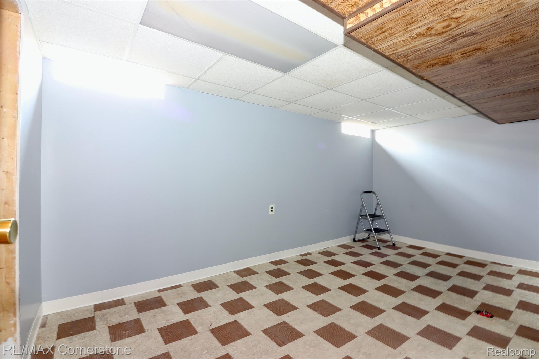 33222 GERALD Street