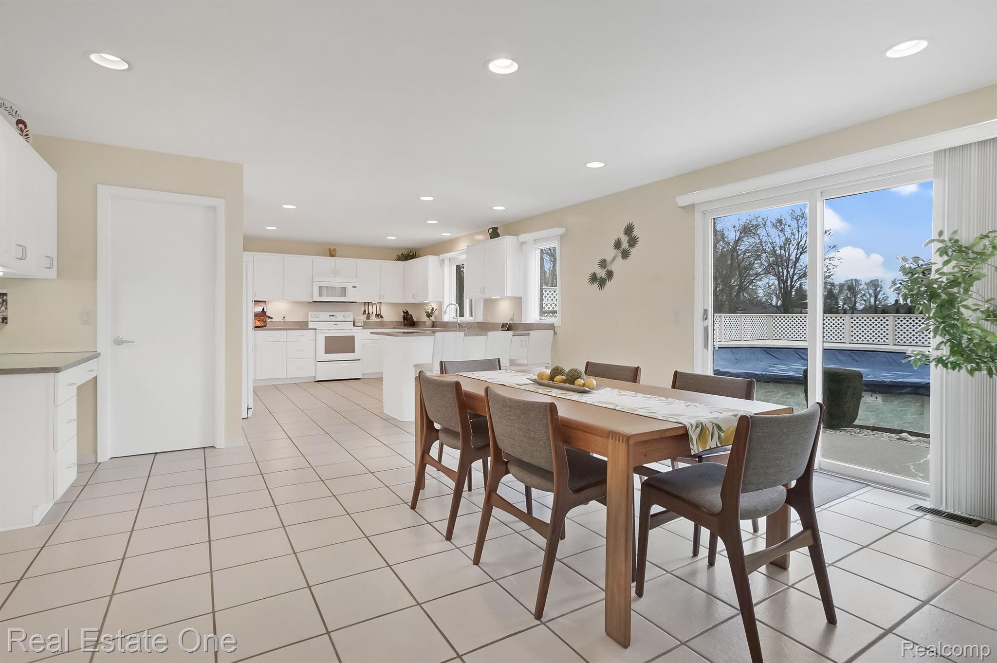 18114 TERESA Drive