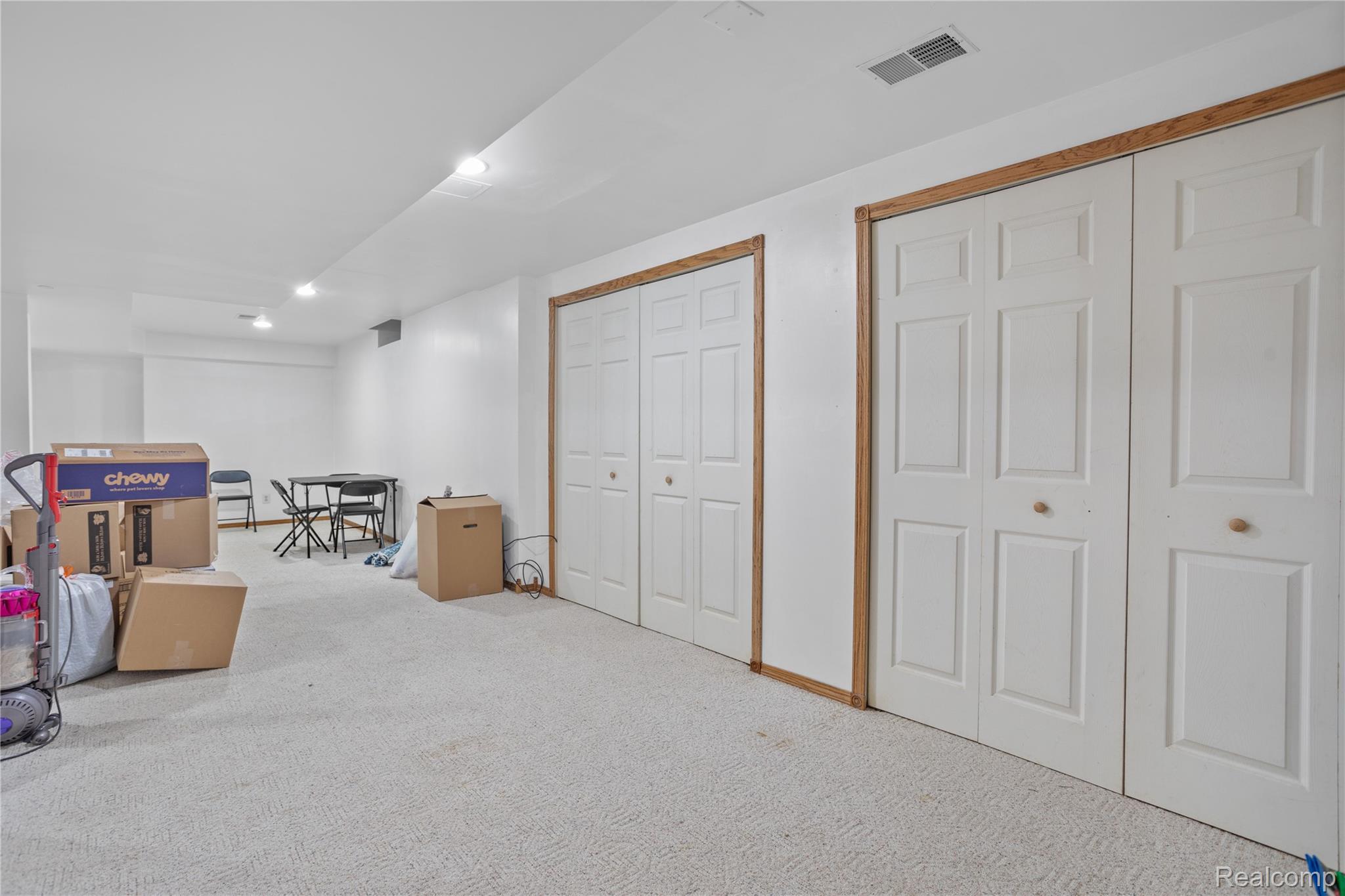 27180 John Drive