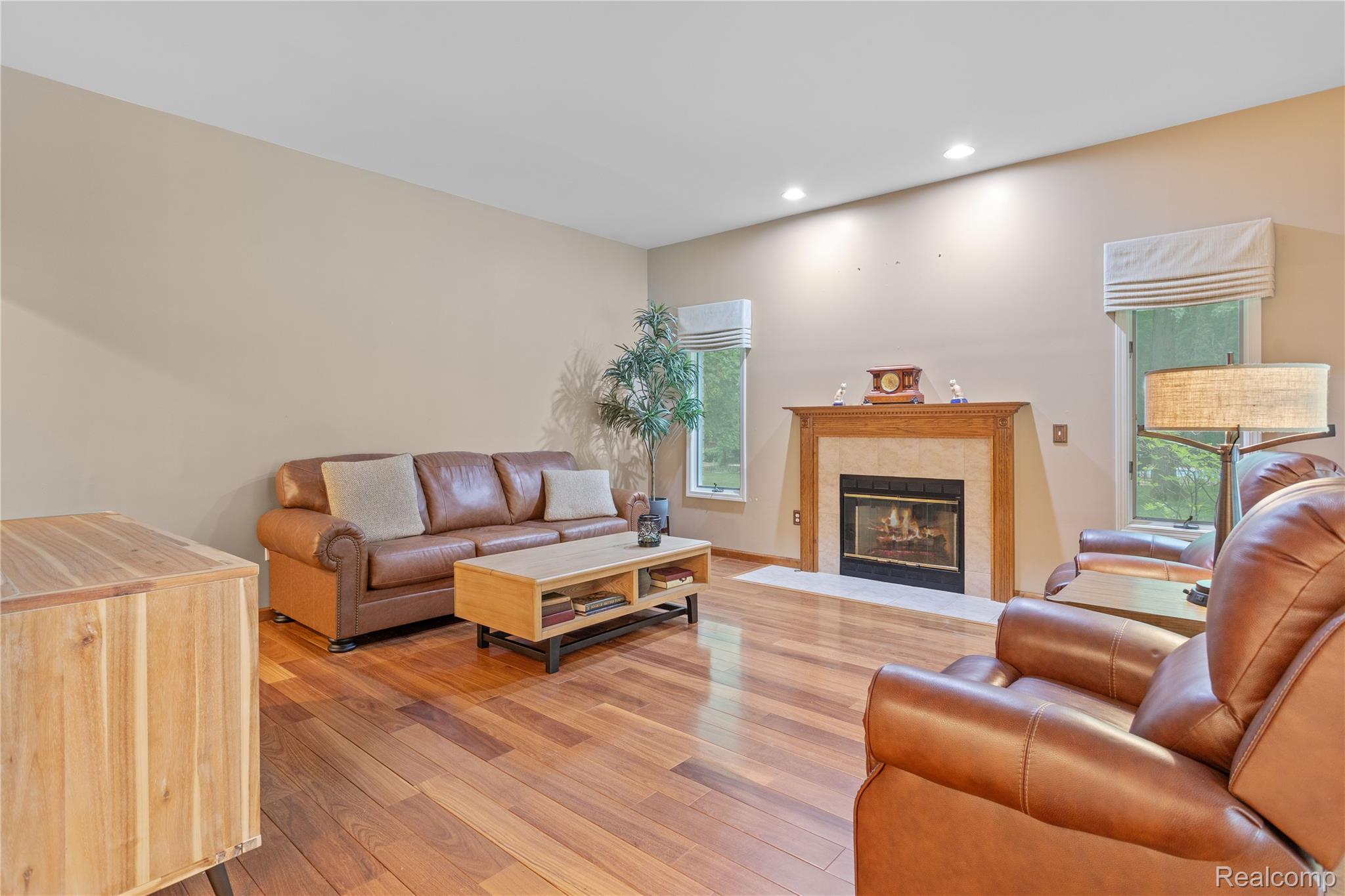 27180 John Drive