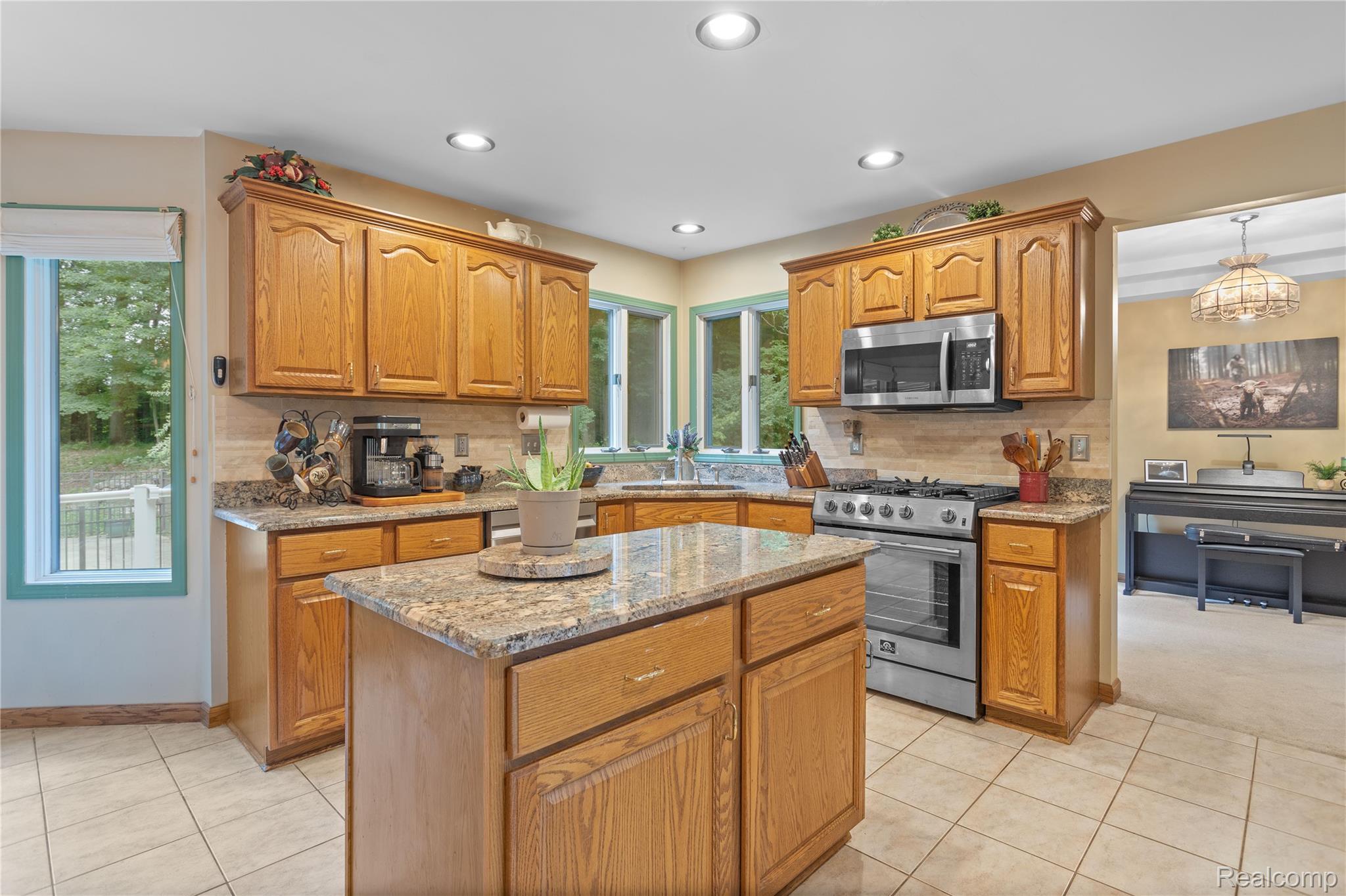 27180 John Drive