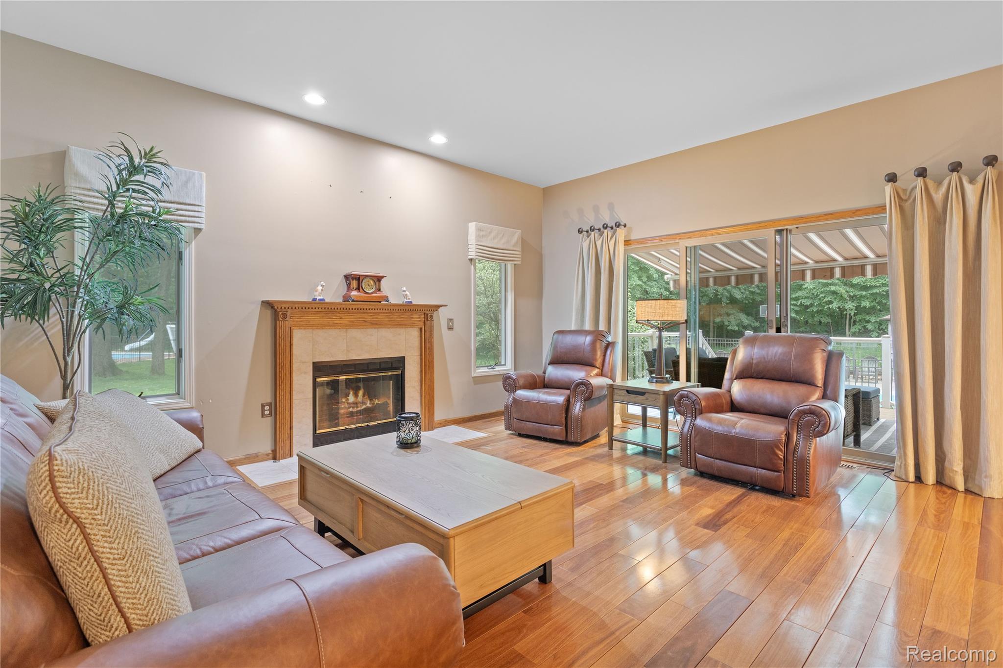 27180 John Drive