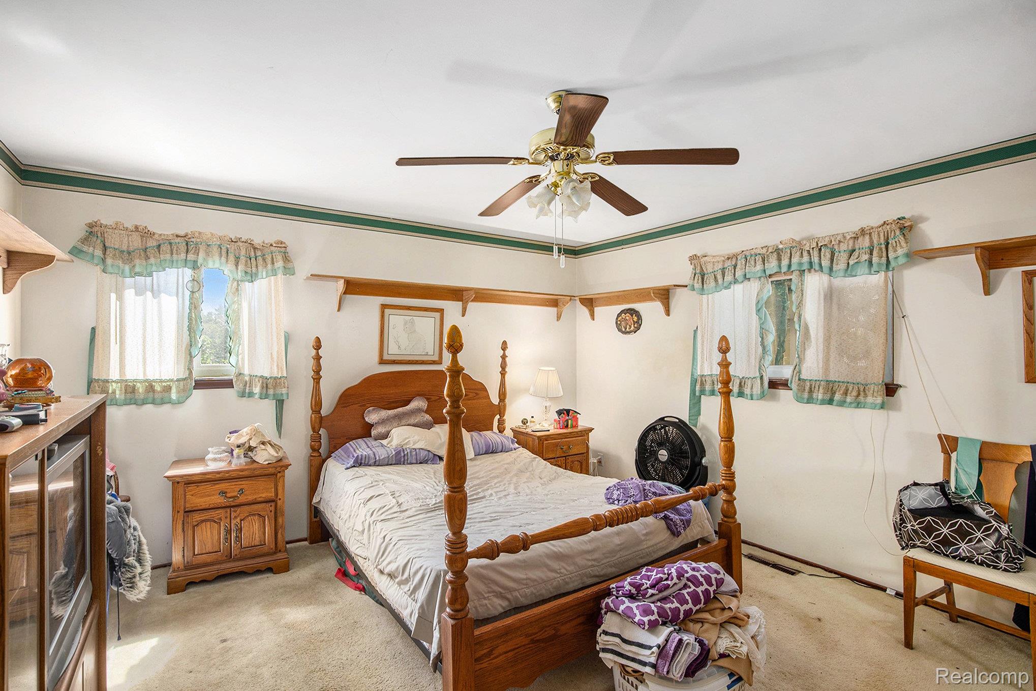 1225 Tonda Drive