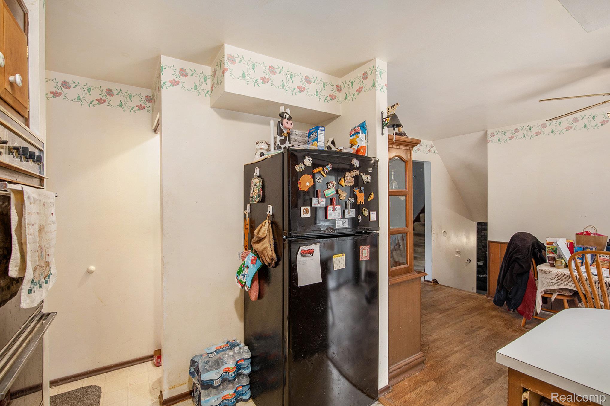 1225 Tonda Drive