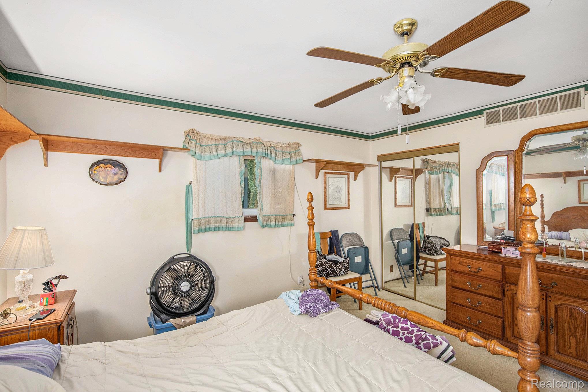 1225 Tonda Drive