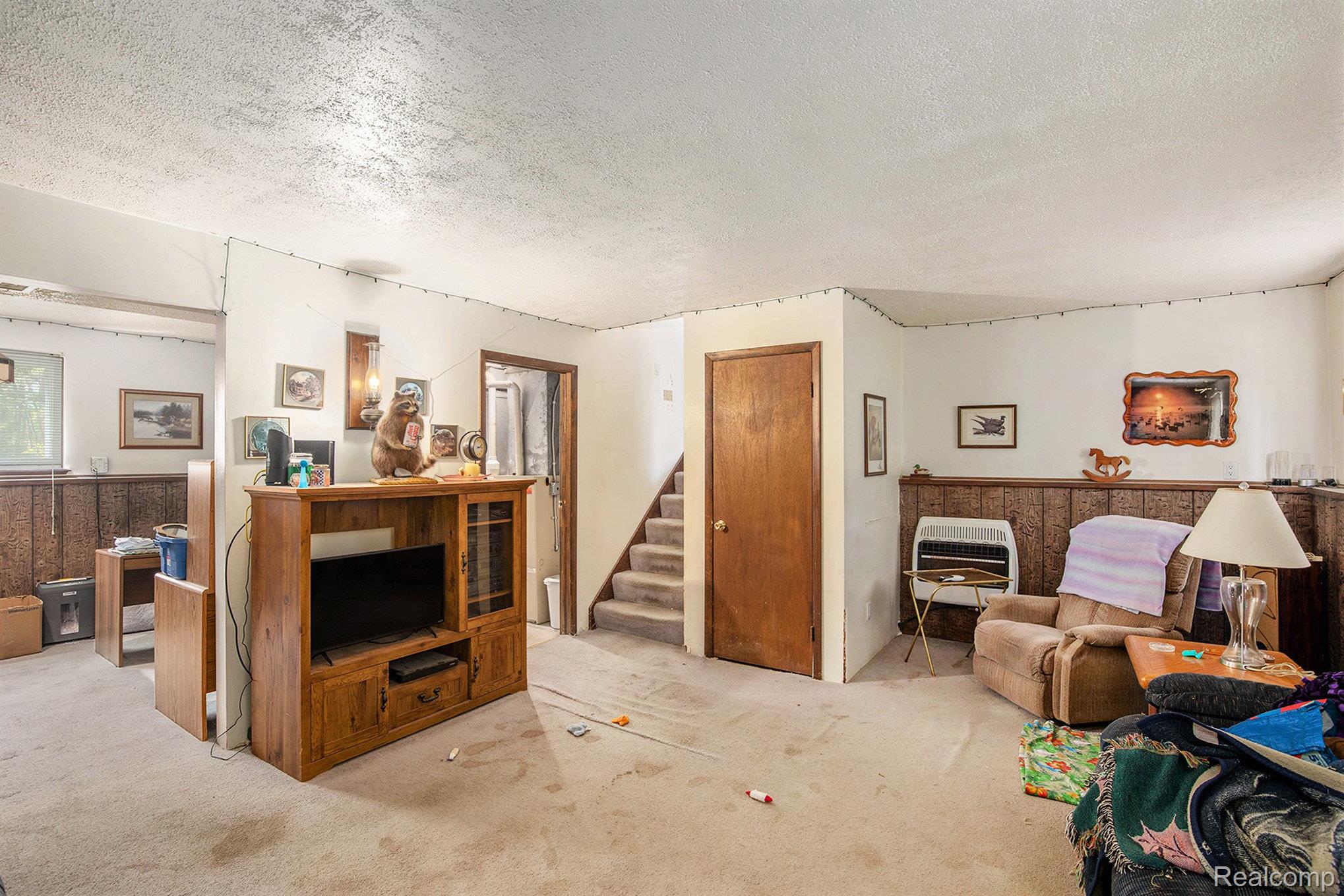 1225 Tonda Drive