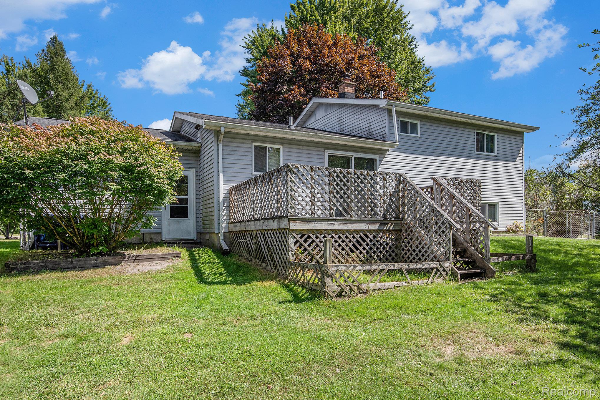 1225 Tonda Drive