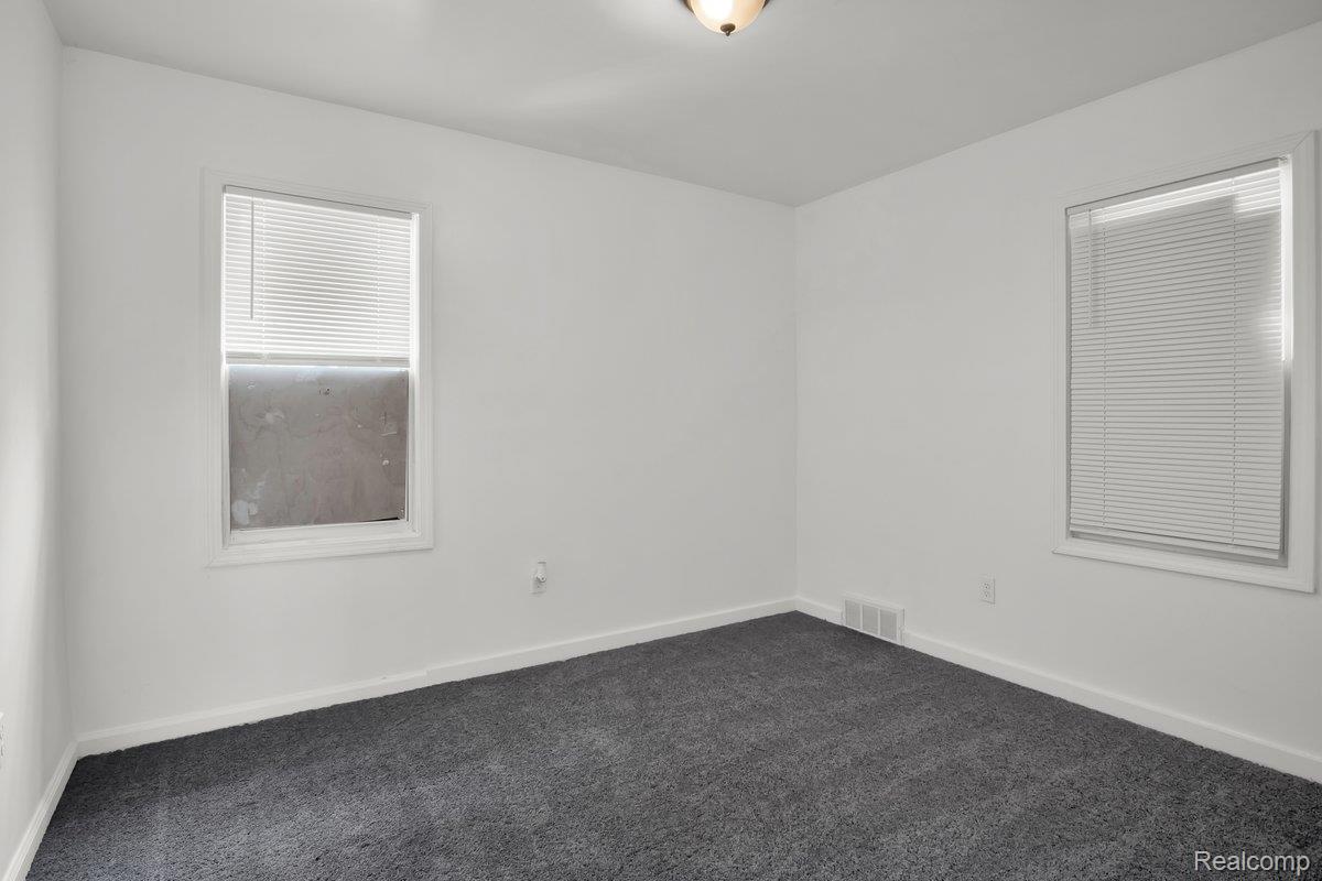 20116 Greydale Avenue