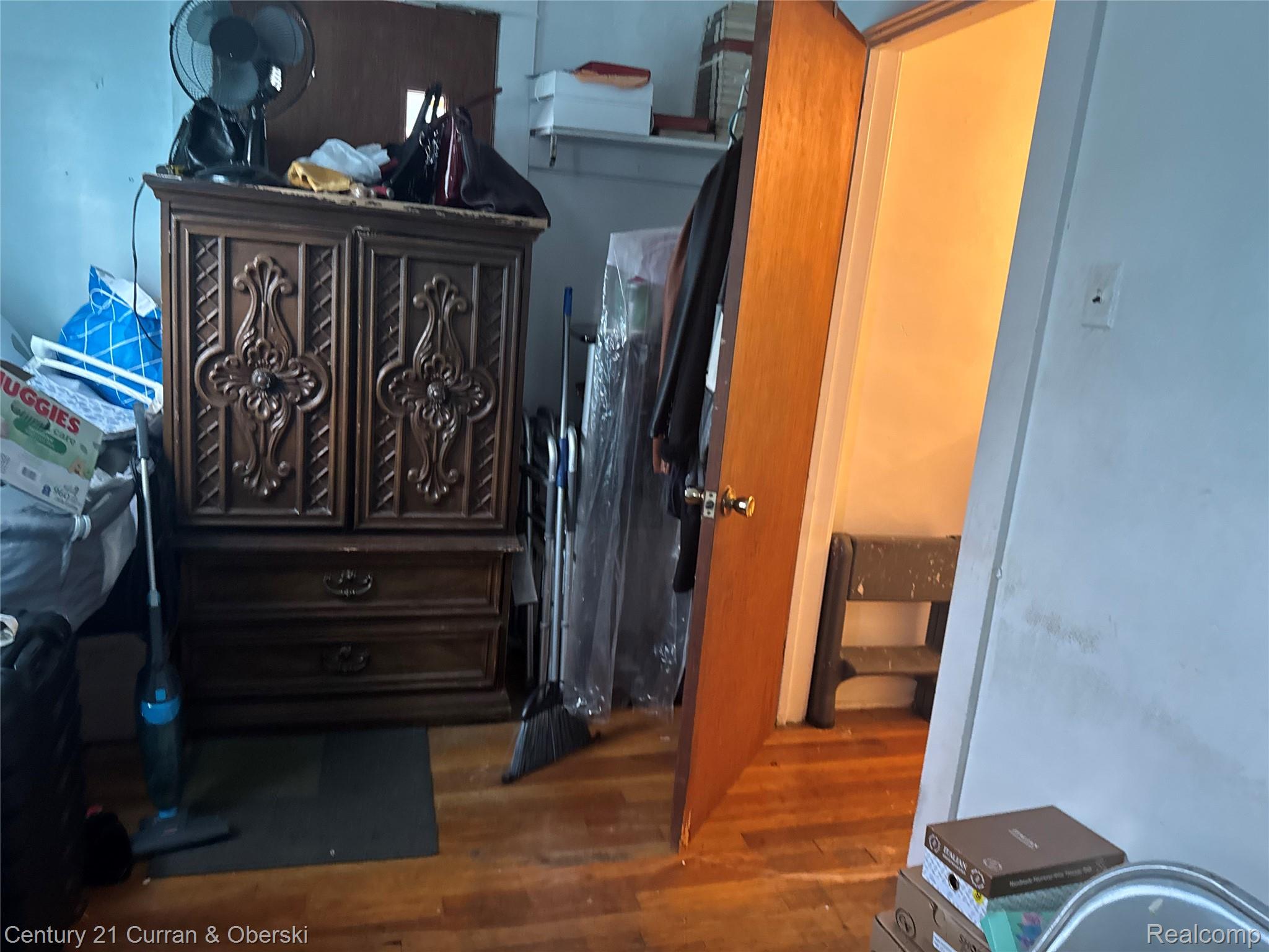 2688 W Philadelphia Street W