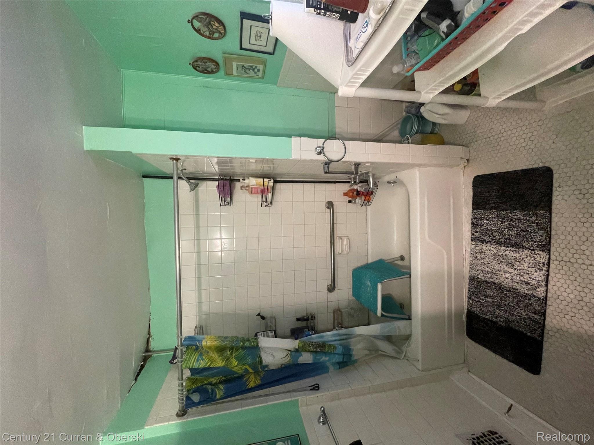 2688 W Philadelphia Street W