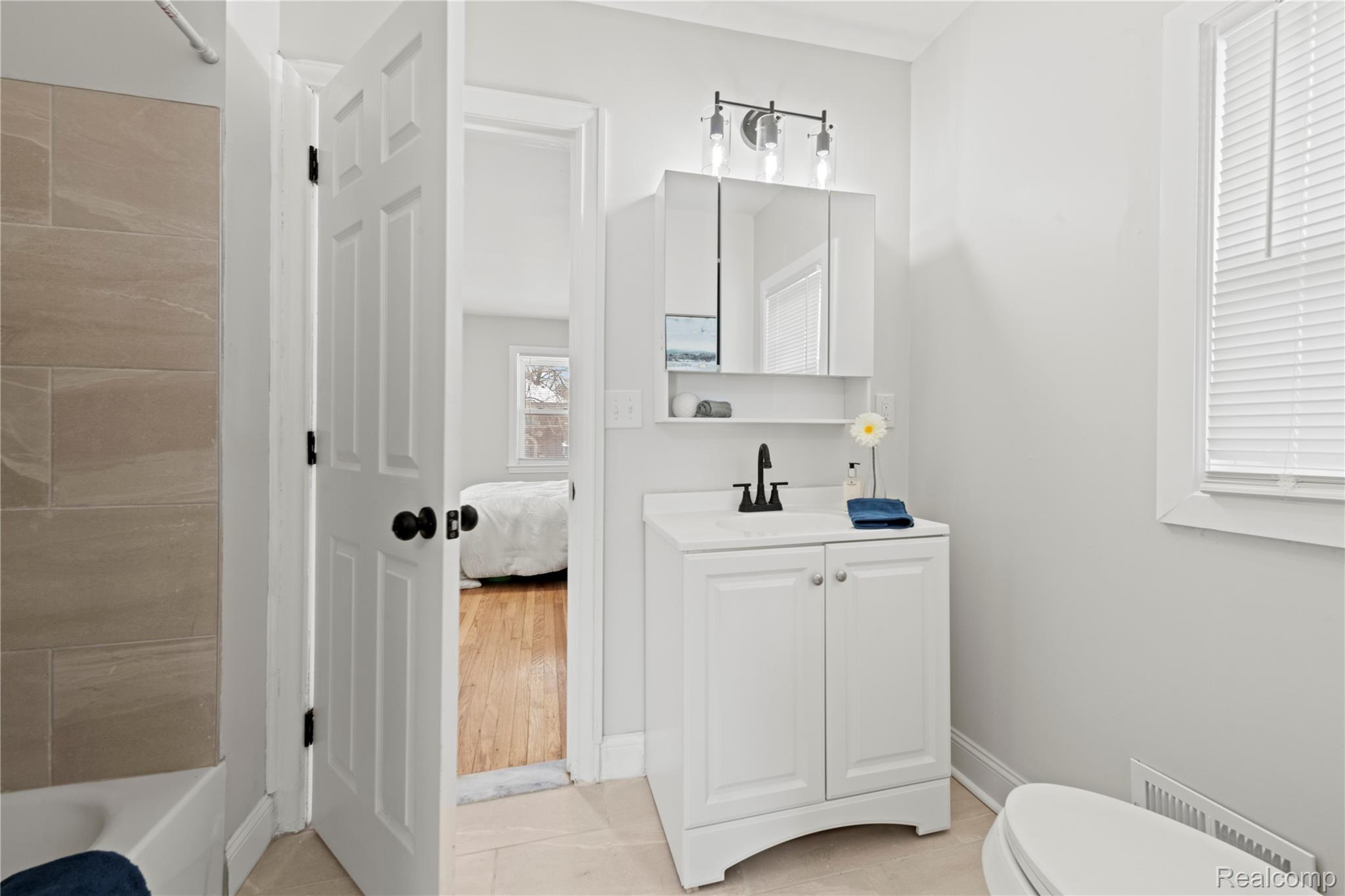 17214 Wildemere Street