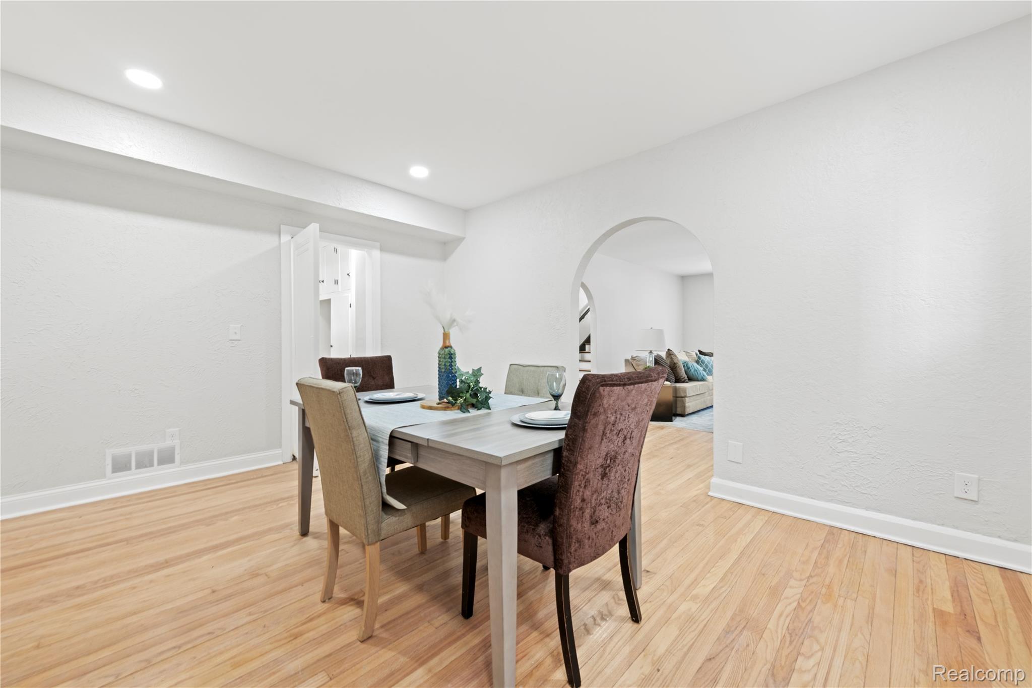 17214 Wildemere Street