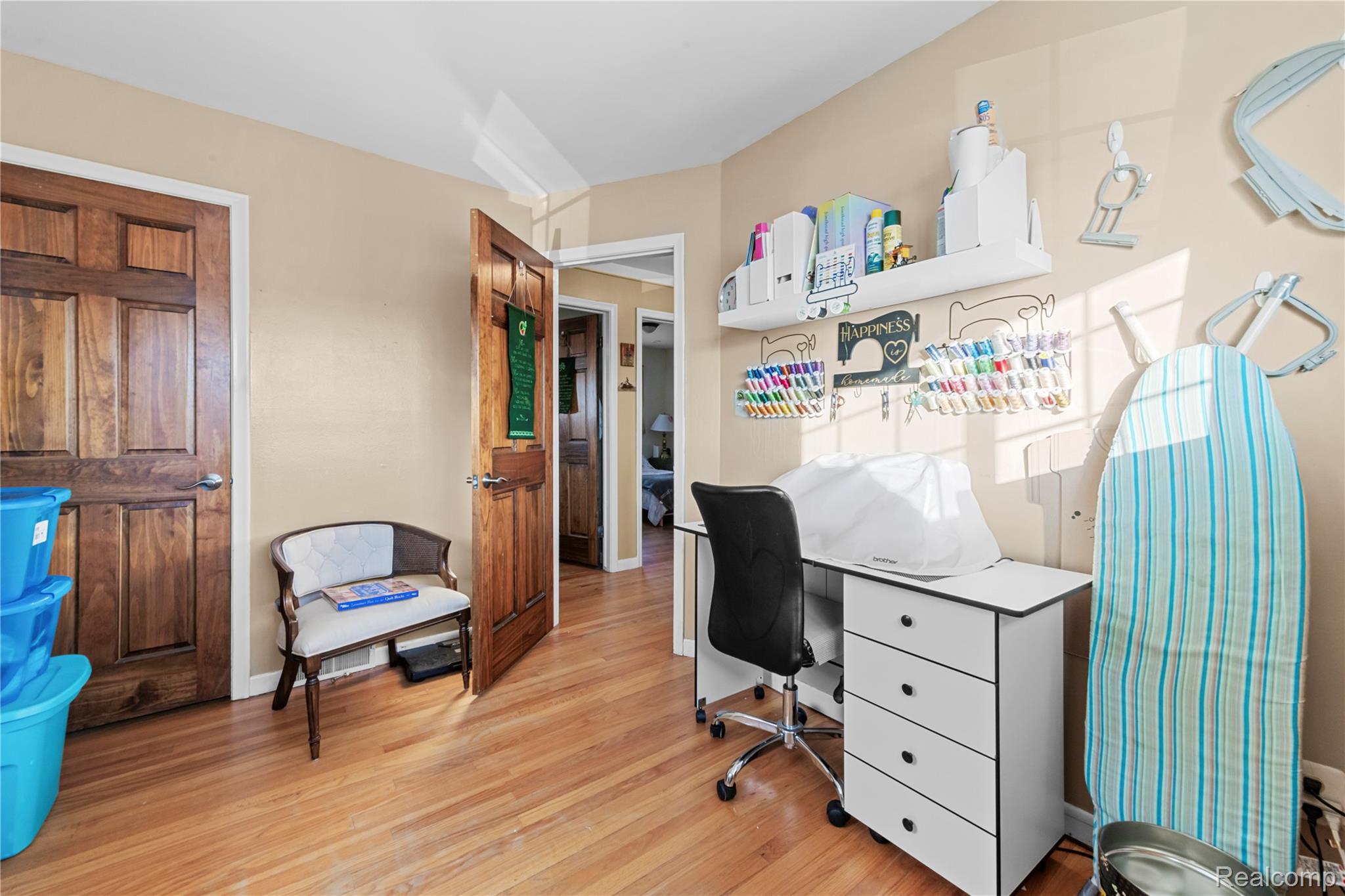 27616 Sheridan Street