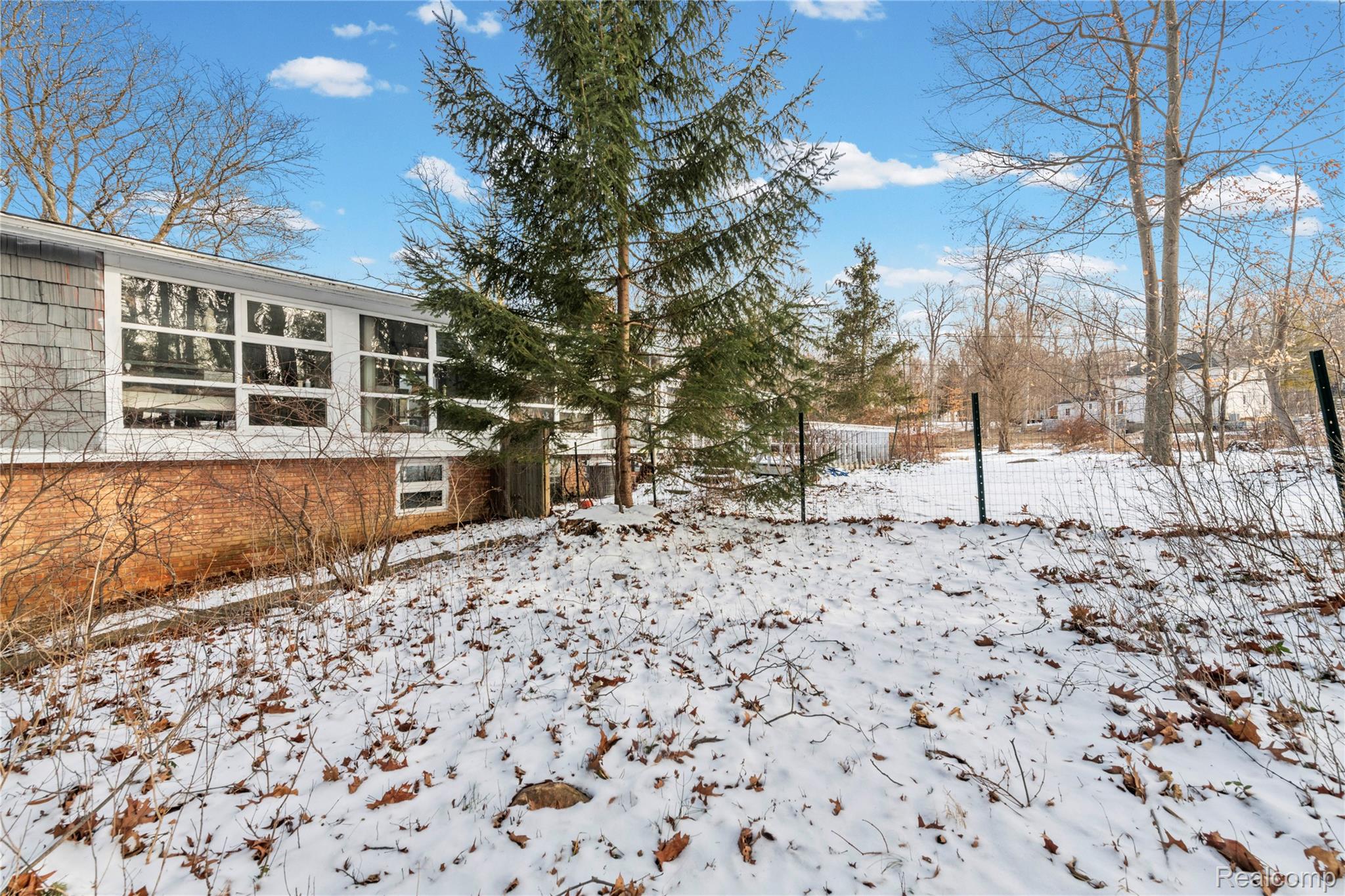 32998 Biddestone Lane