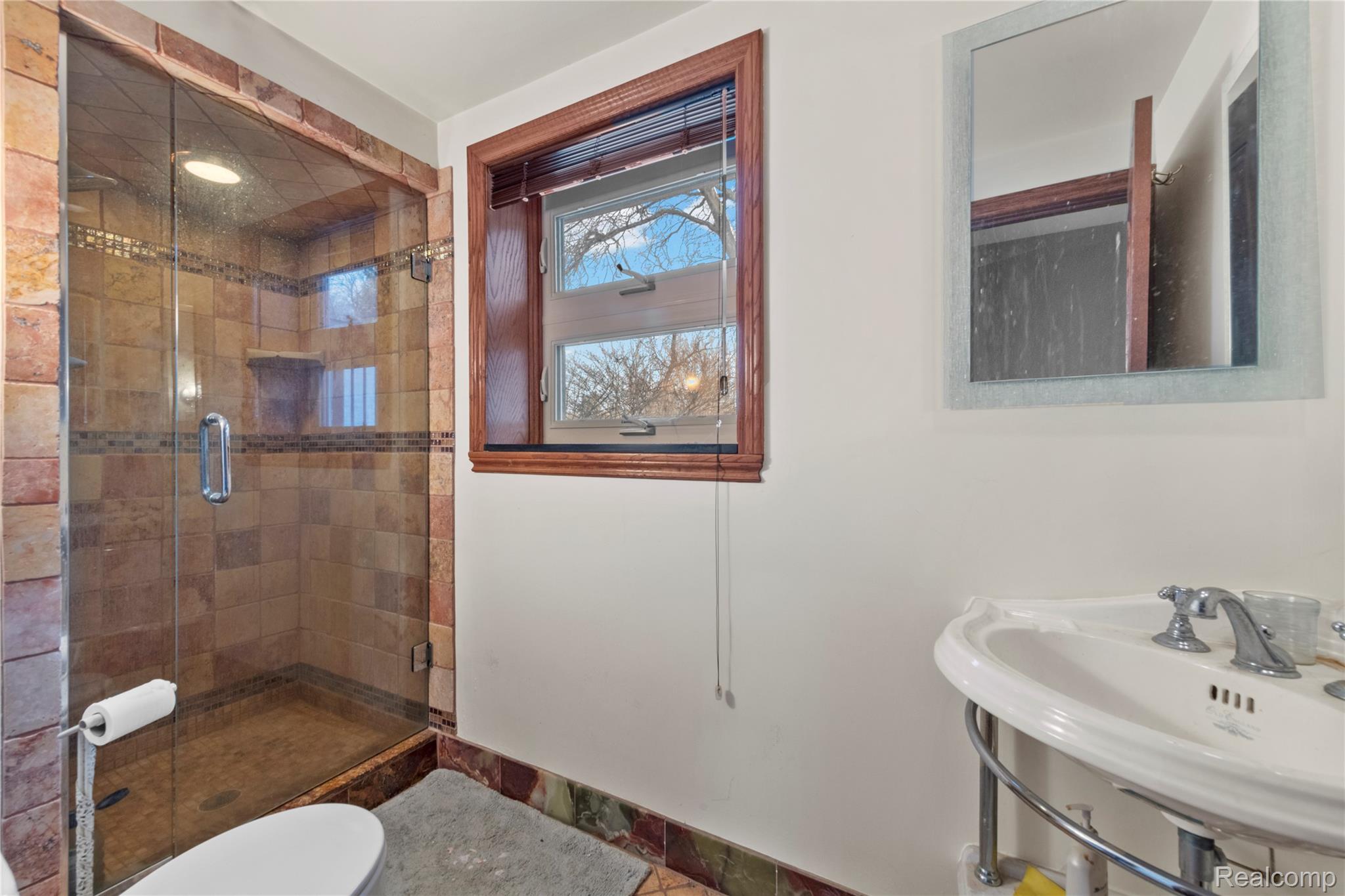 32998 Biddestone Lane