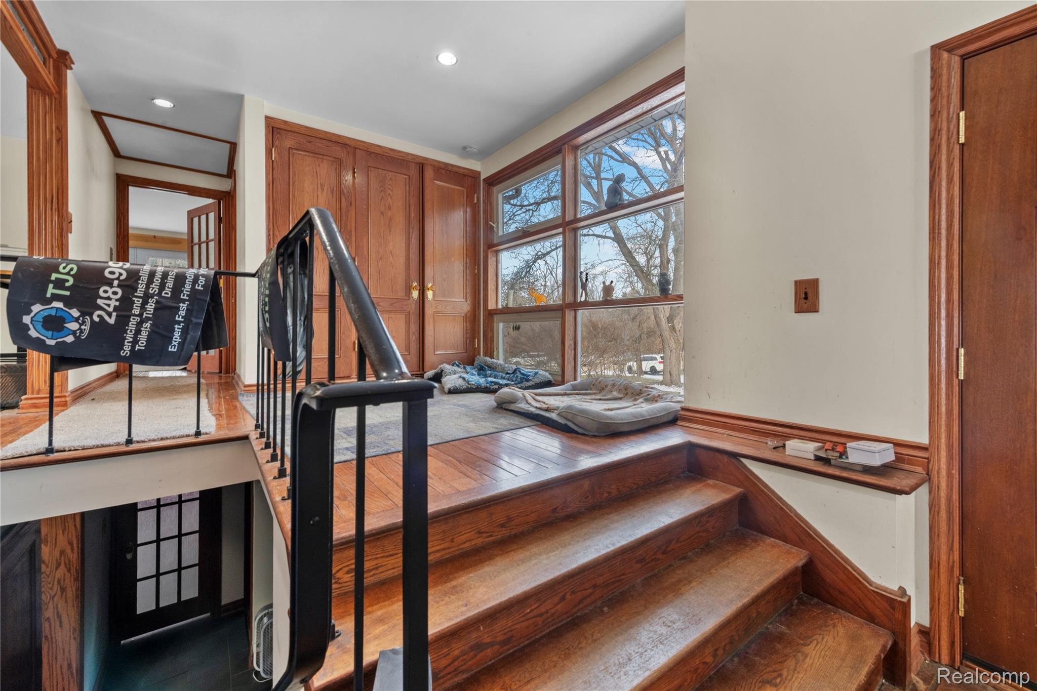 32998 Biddestone Lane