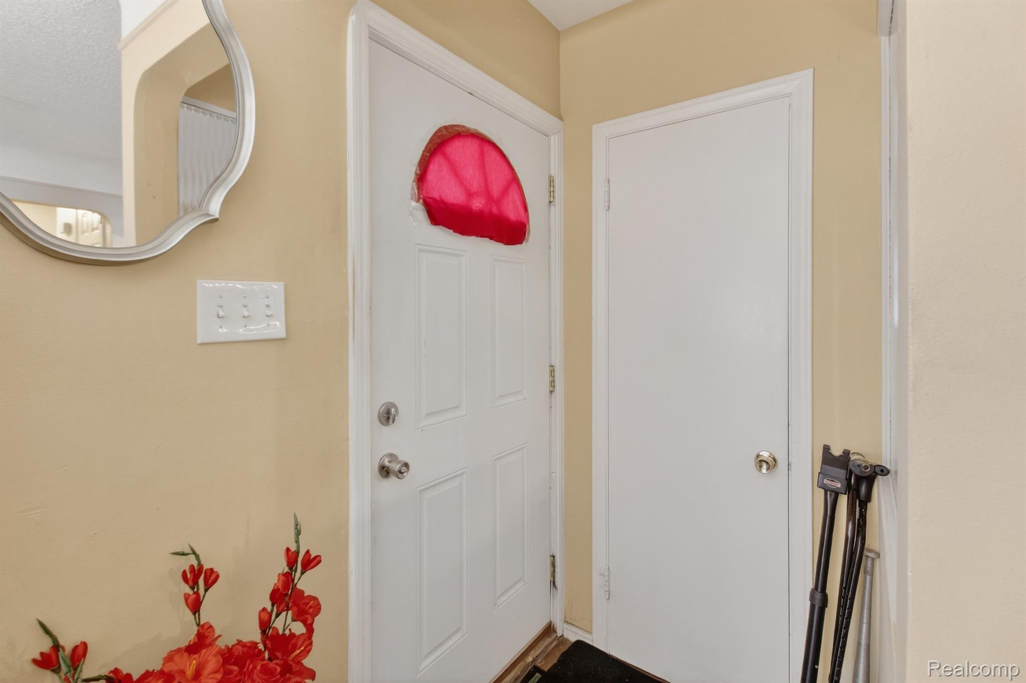 11319 Woodbine