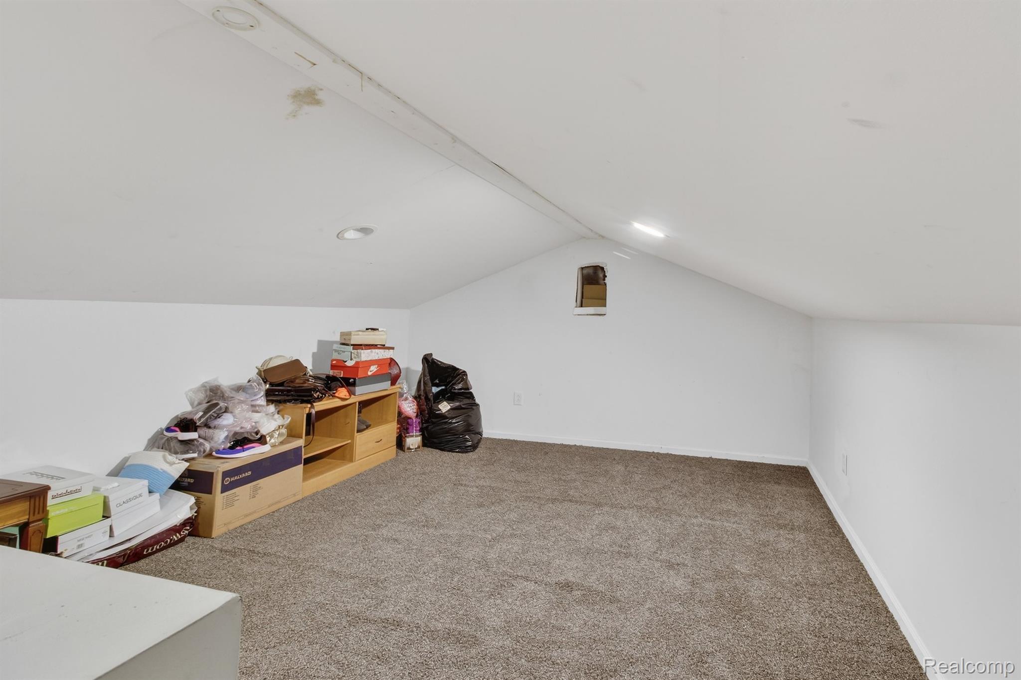 11319 Woodbine