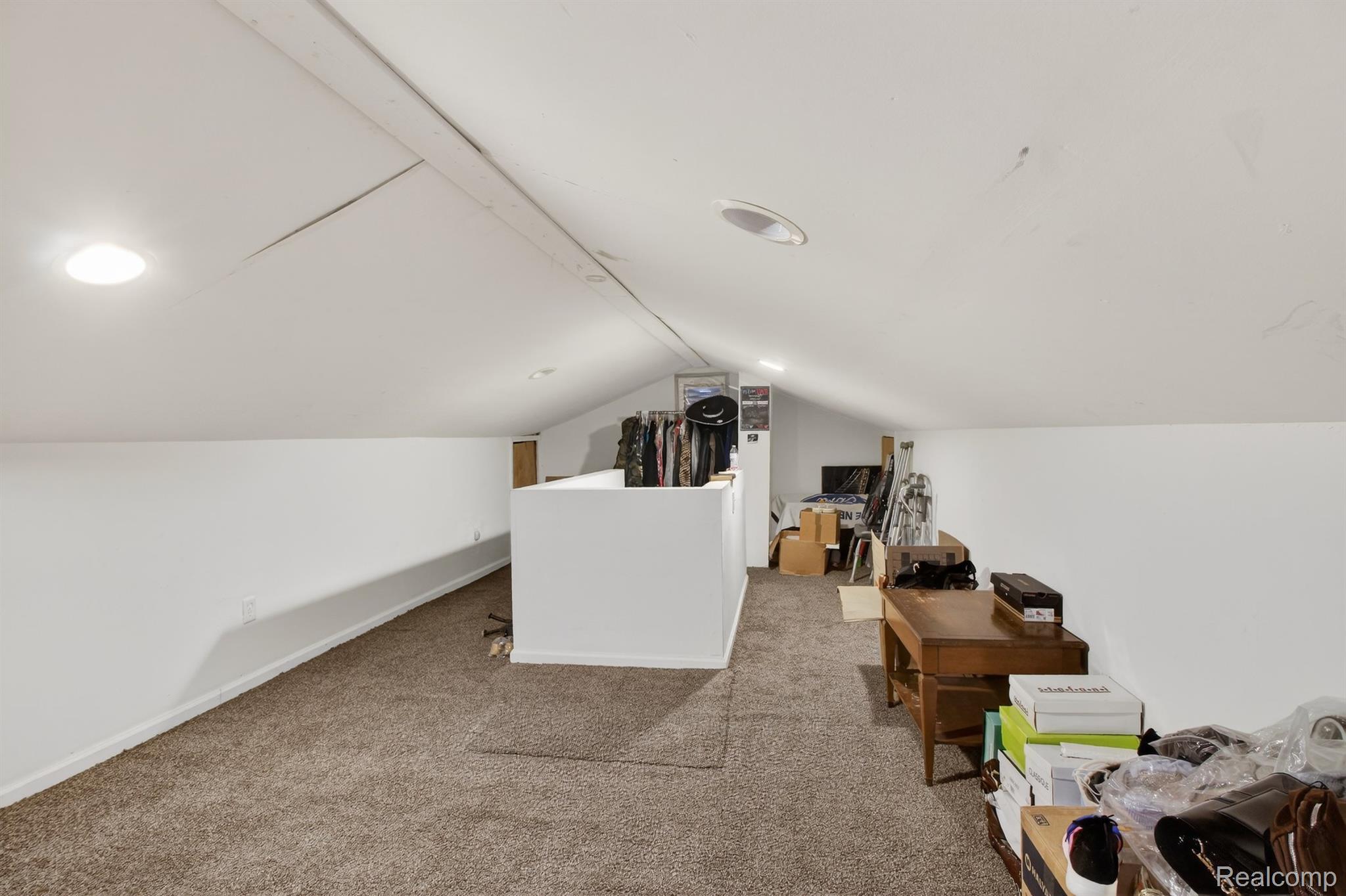 11319 Woodbine