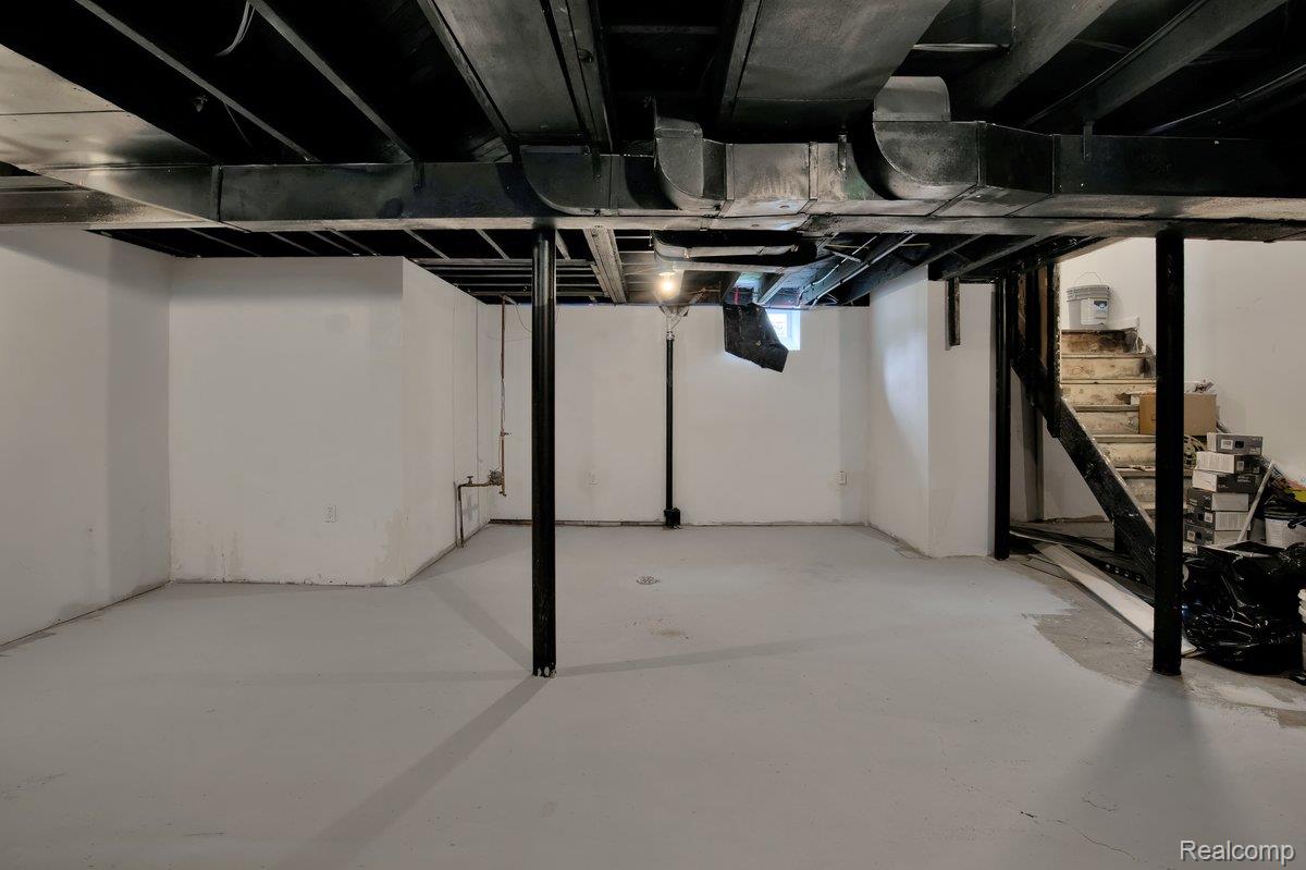 20116 Greydale Avenue