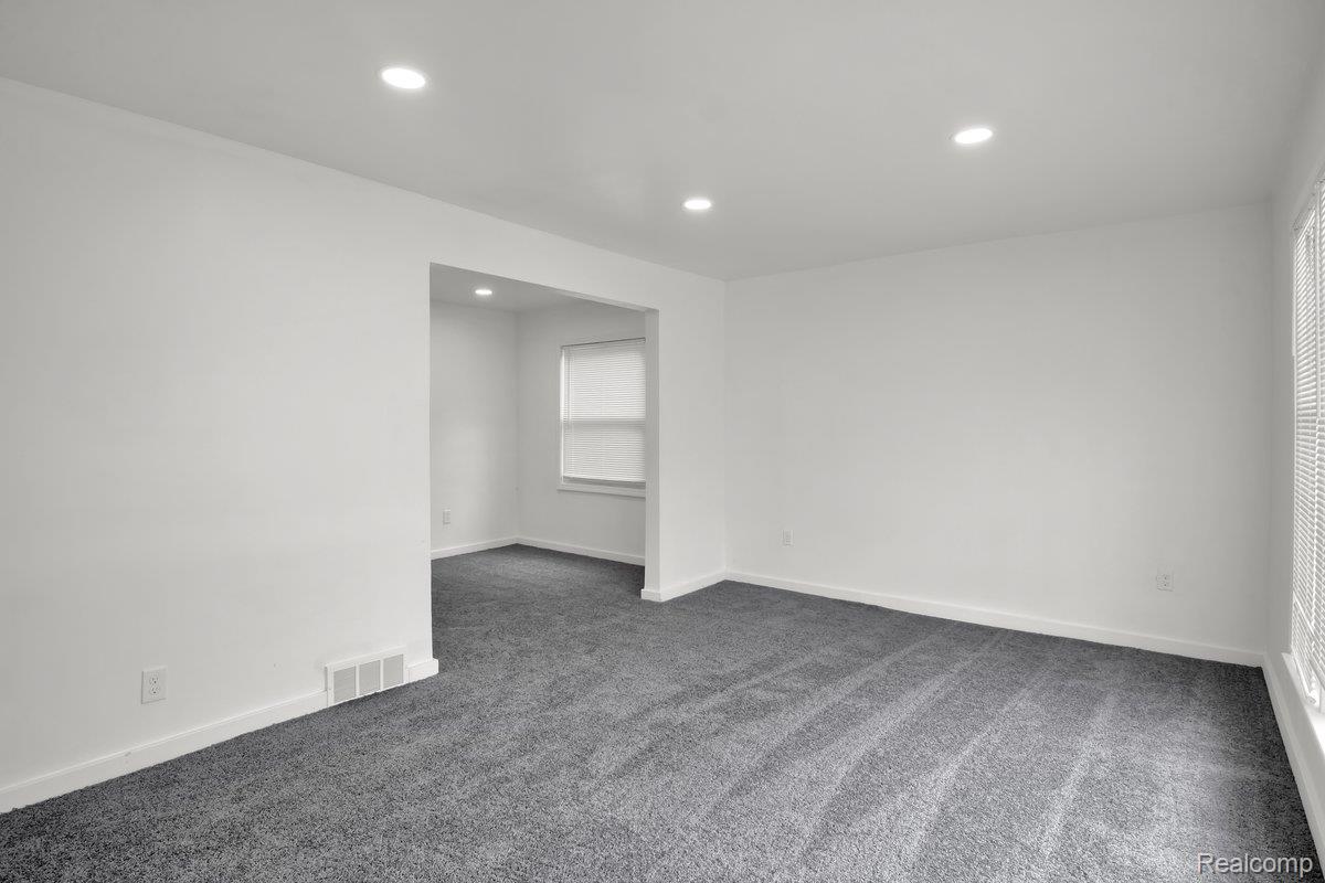 20116 Greydale Avenue