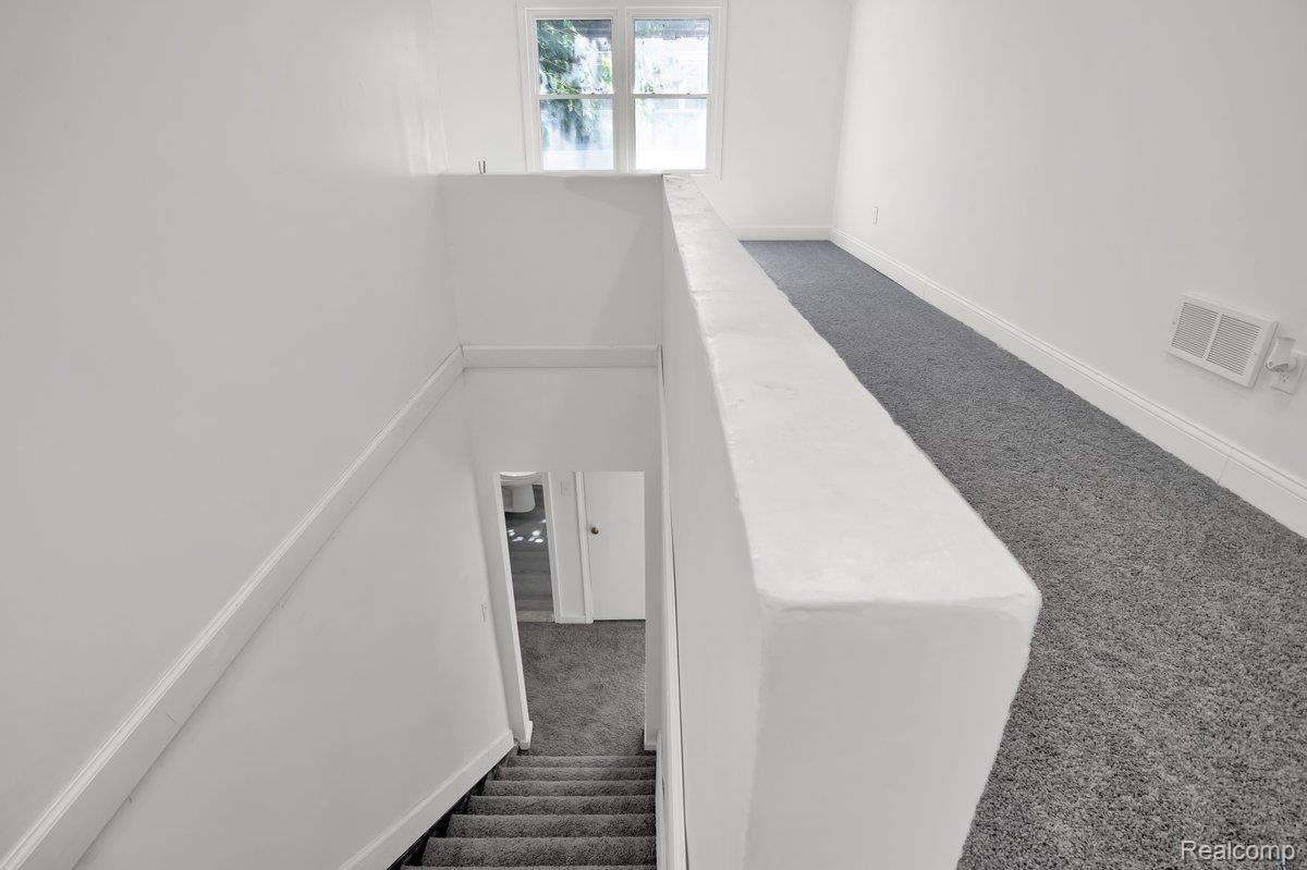 20116 Greydale Avenue